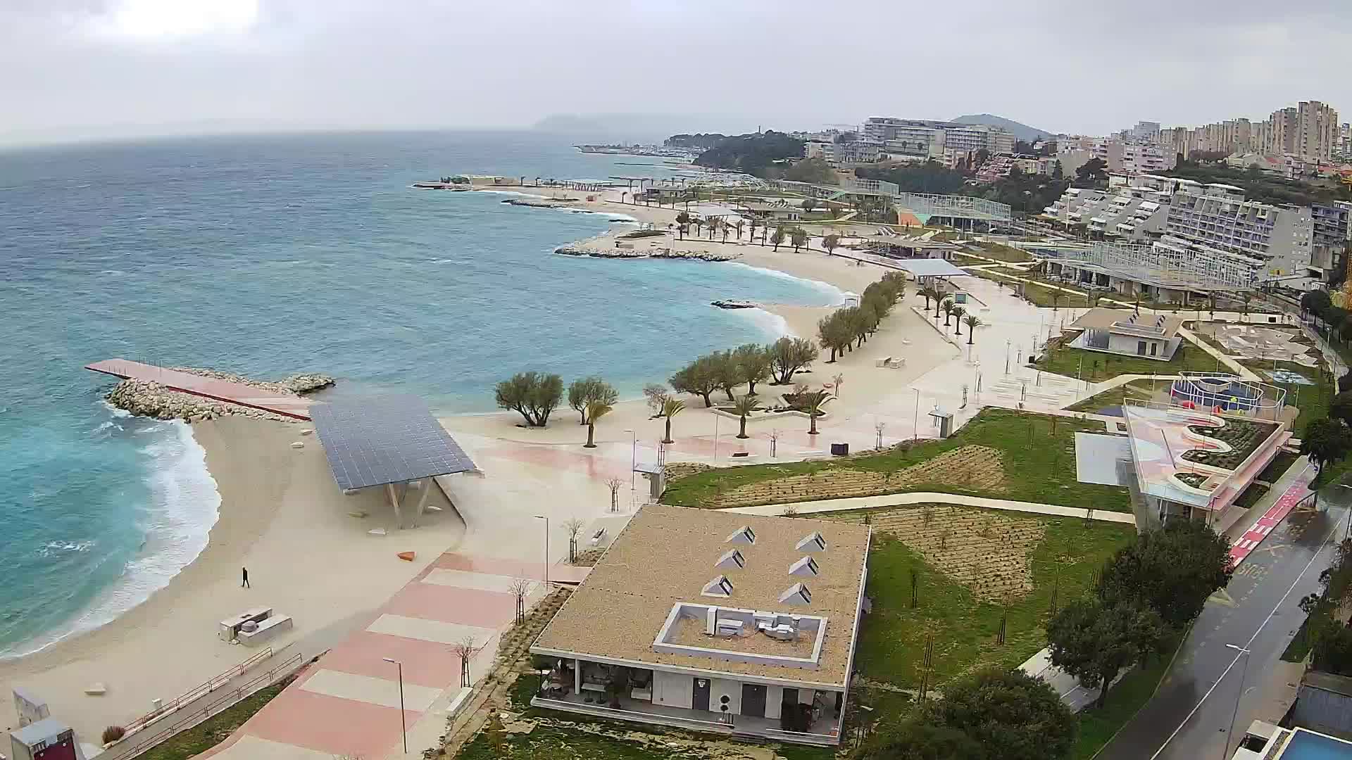 Split – Prenova platoja Žnjan