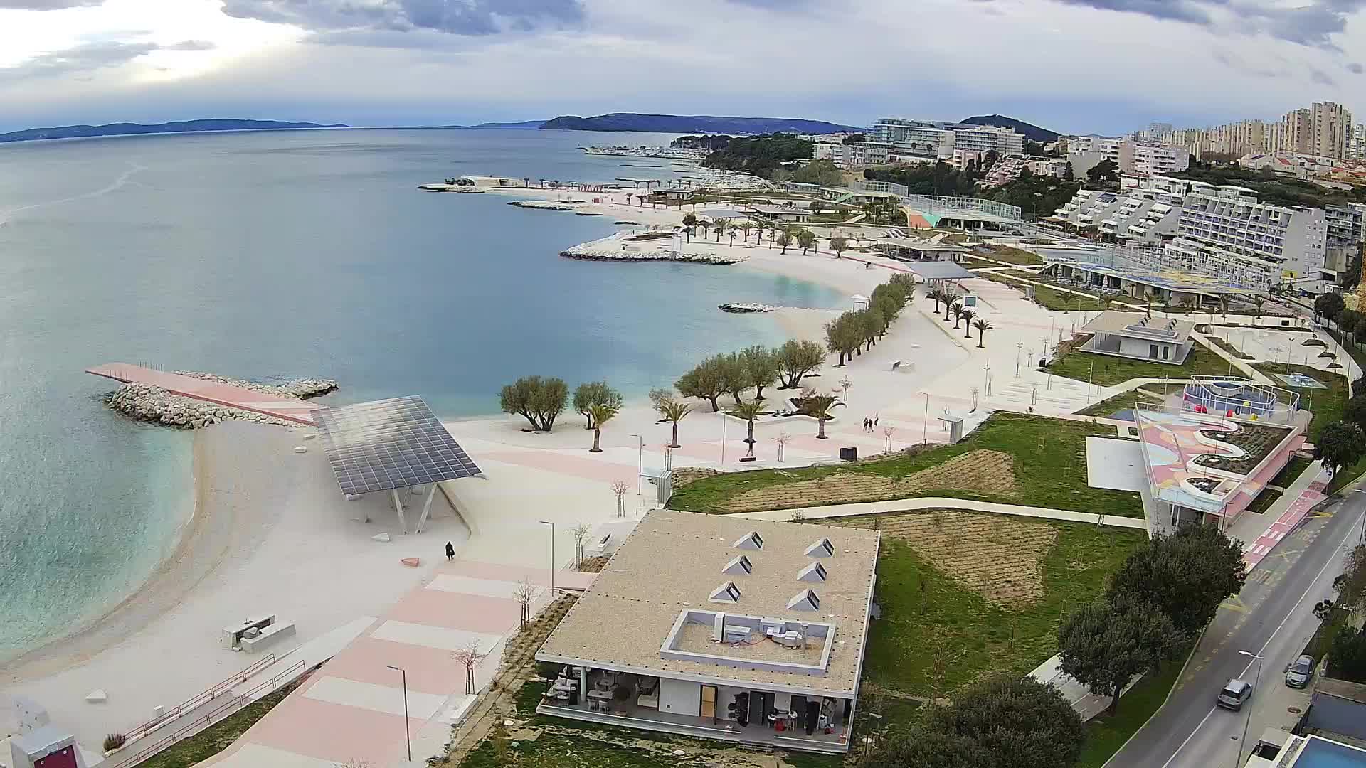 Split – Prenova platoja Žnjan
