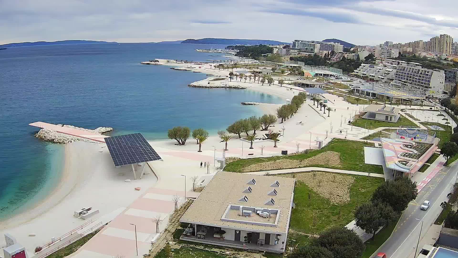 Split – Prenova platoja Žnjan