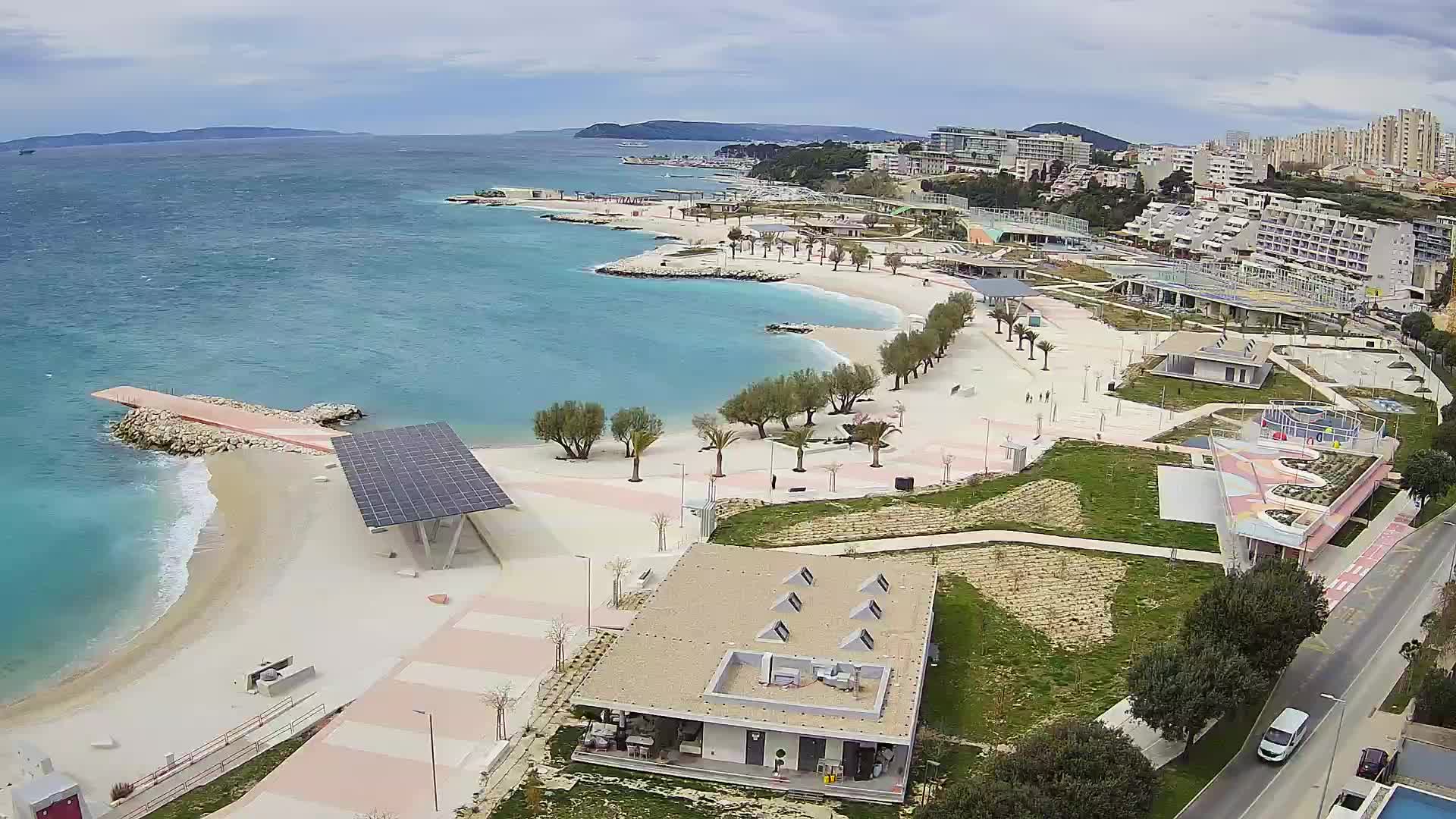 Split – Prenova platoja Žnjan
