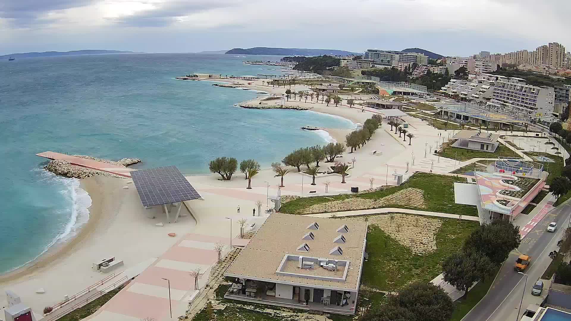 Split – Prenova platoja Žnjan
