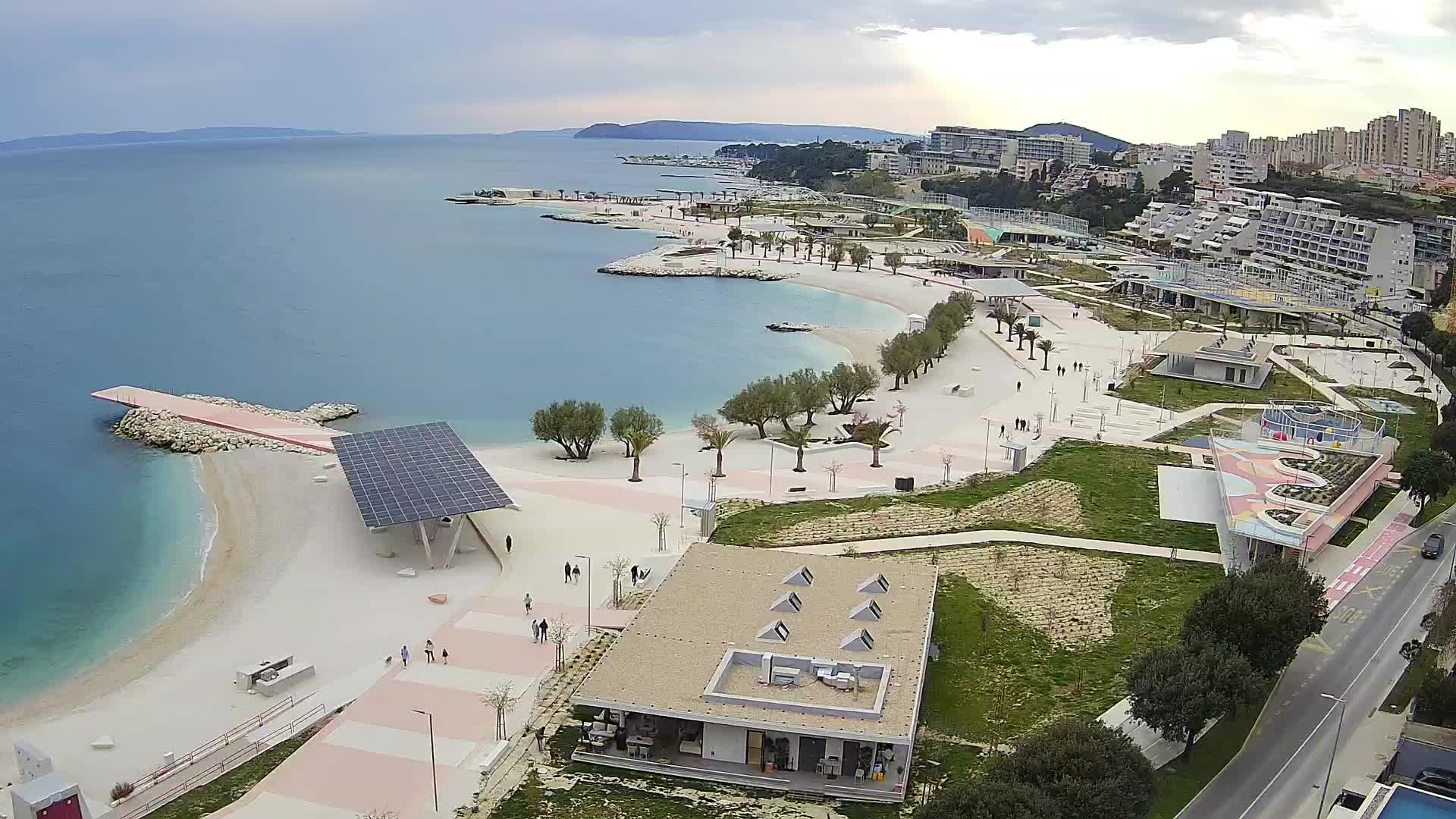 Split – Prenova platoja Žnjan