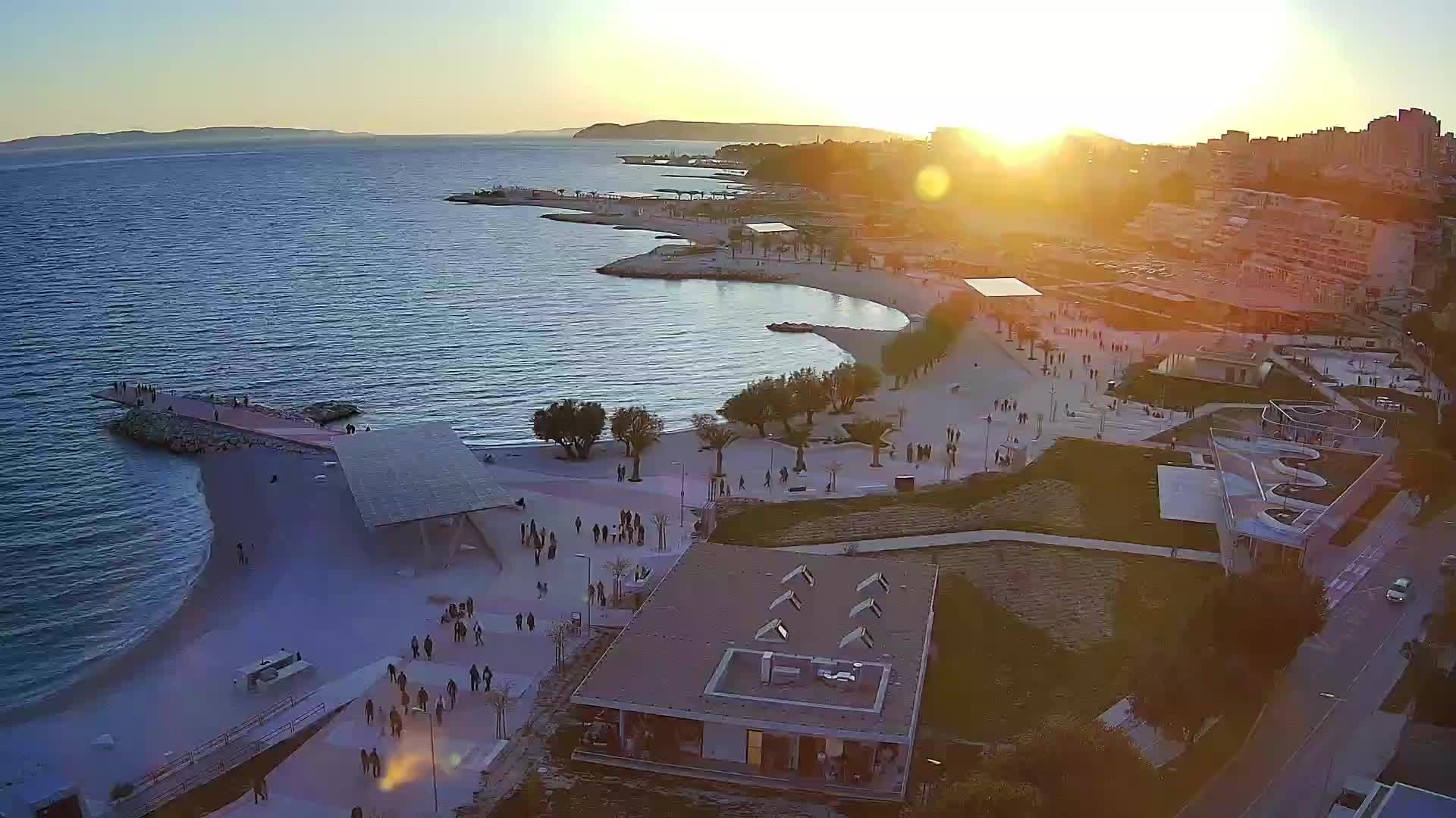 Split – Prenova platoja Žnjan