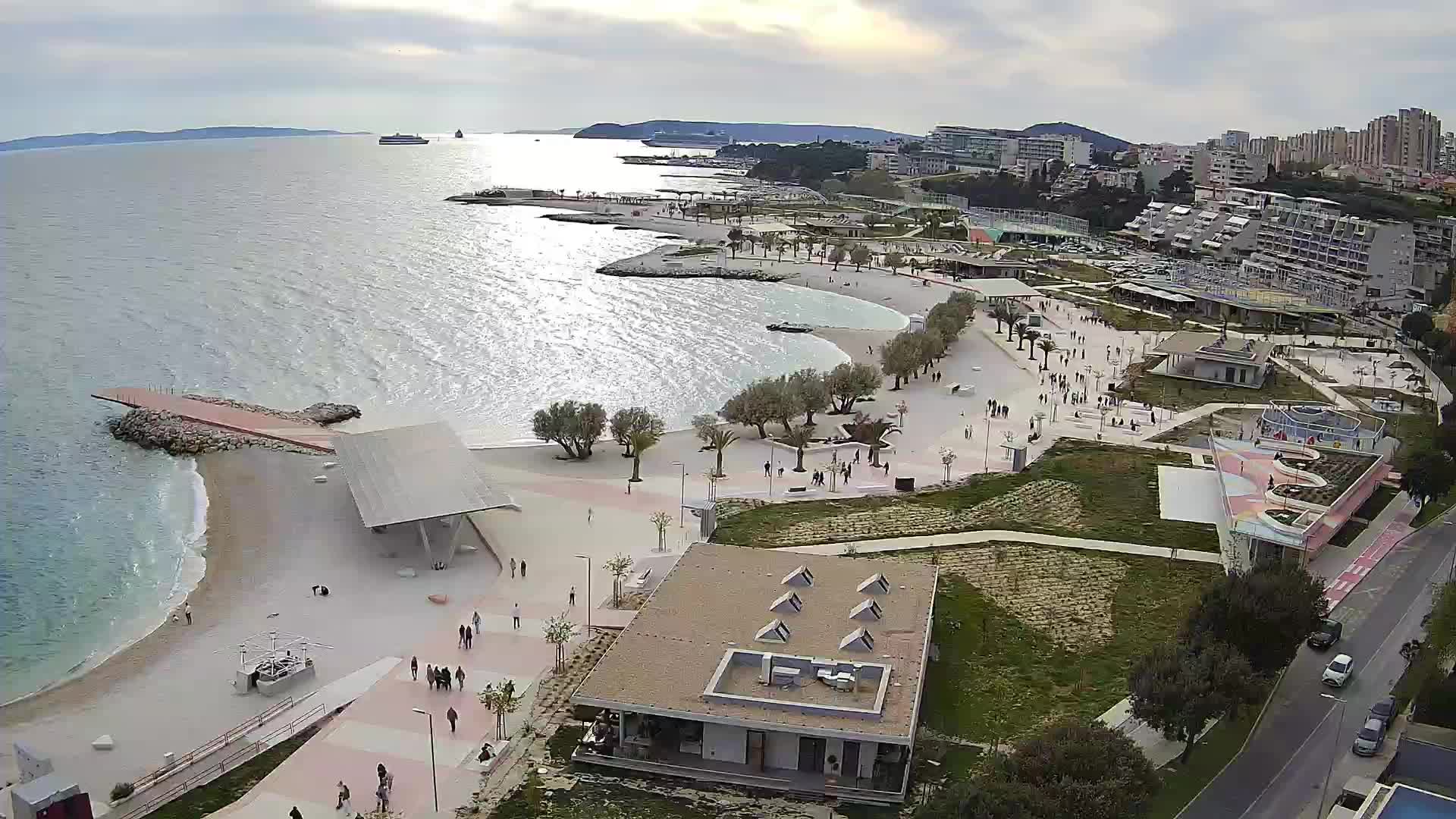 Split – Prenova platoja Žnjan