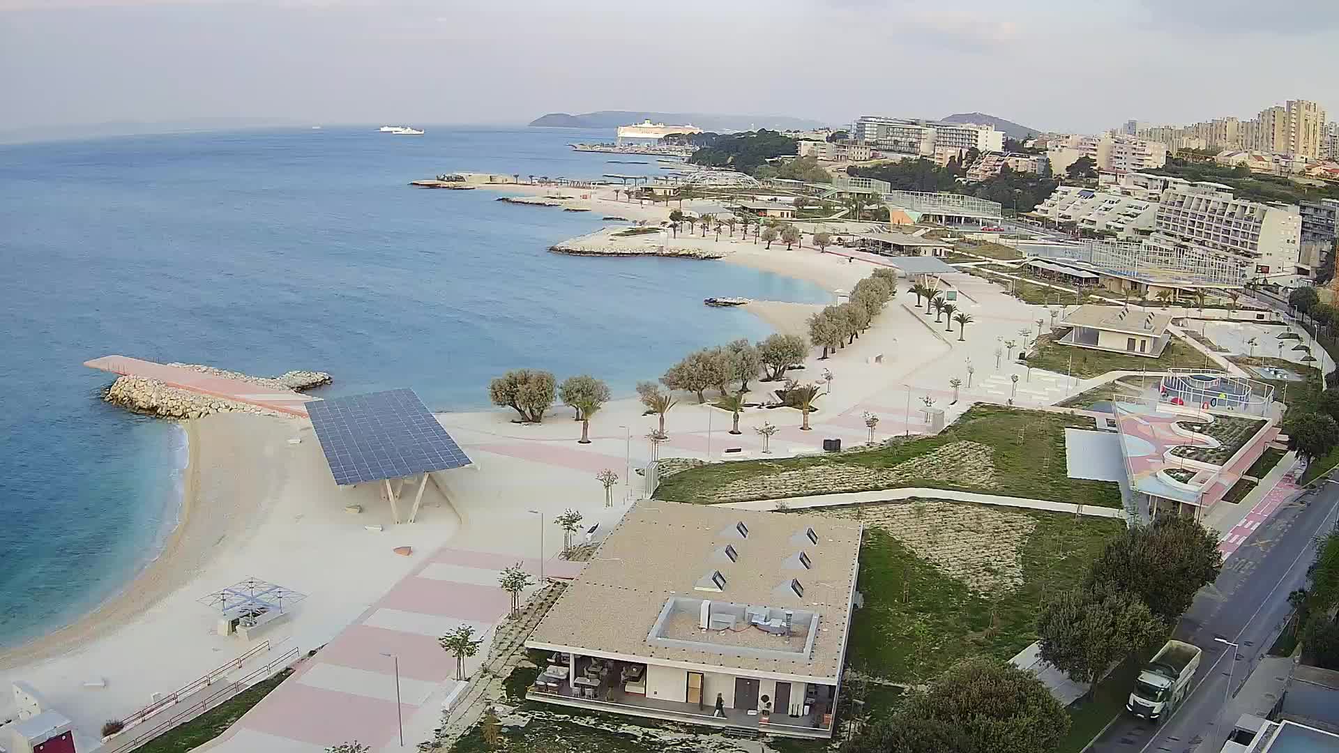 Split – Prenova platoja Žnjan