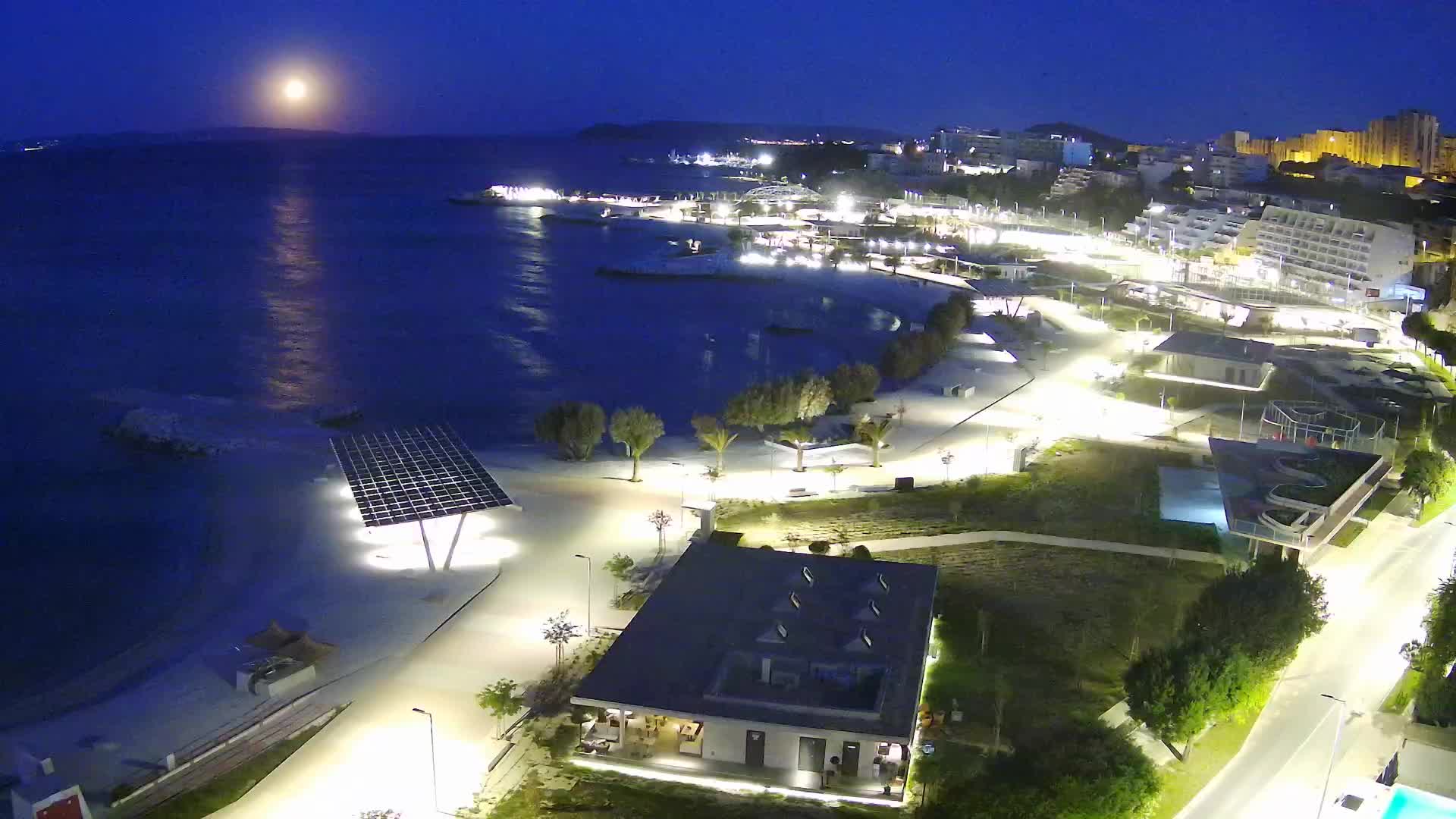 Split – Prenova platoja Žnjan