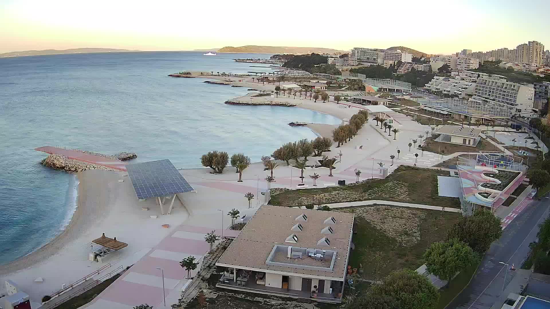 Split – Prenova platoja Žnjan