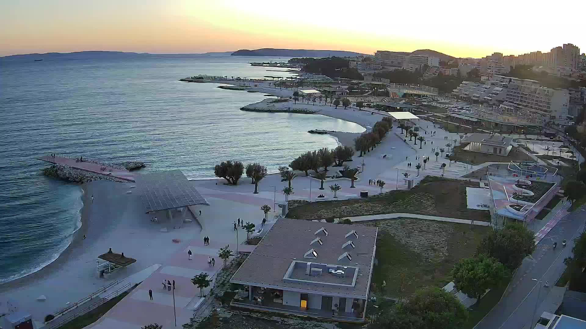 Split – Prenova platoja Žnjan