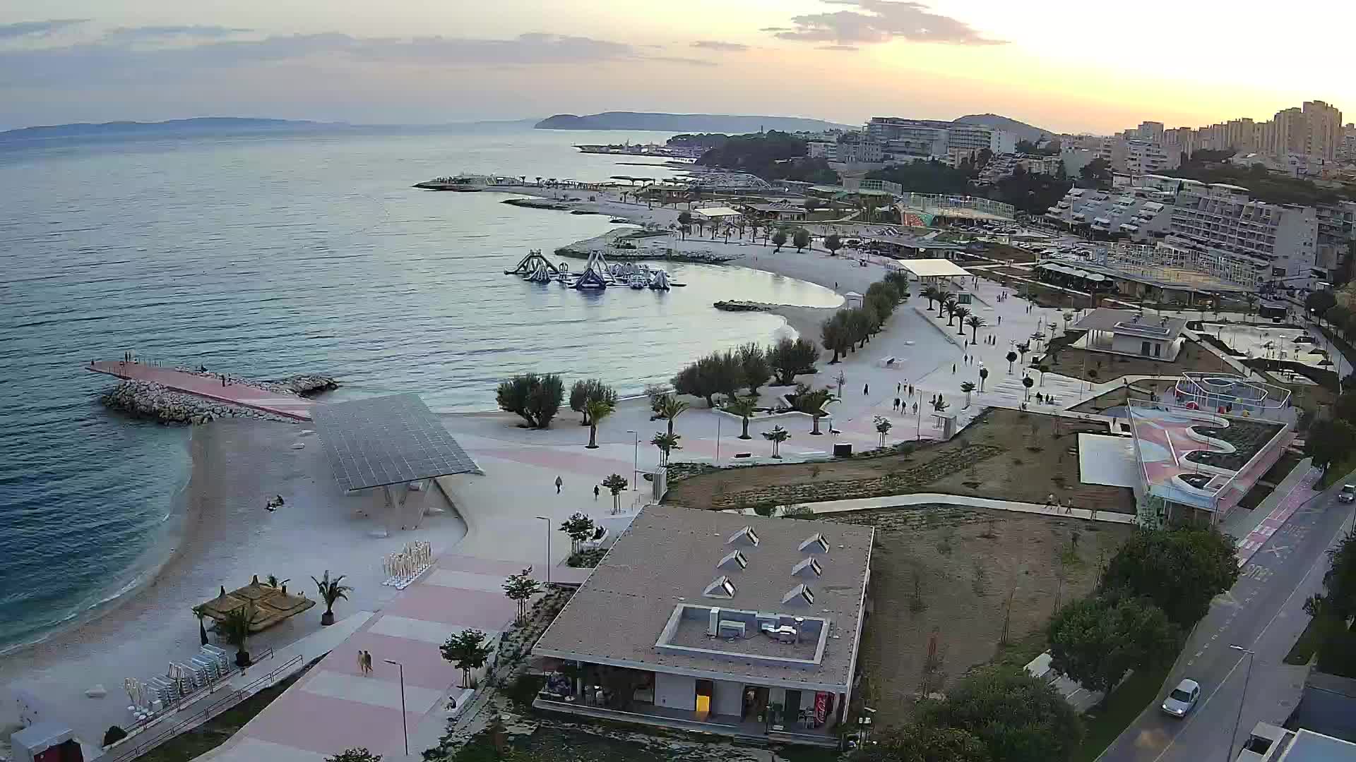 Split – Prenova platoja Žnjan