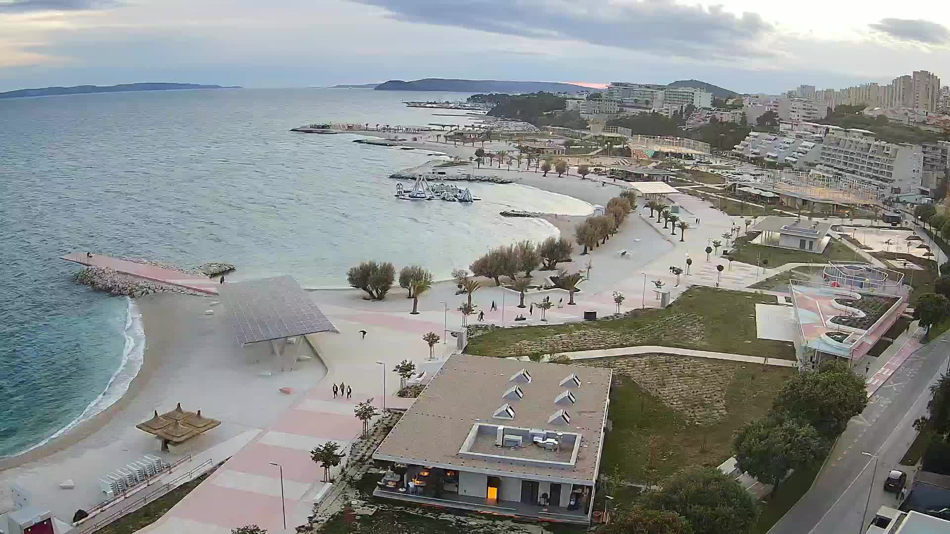 Split – Prenova platoja Žnjan