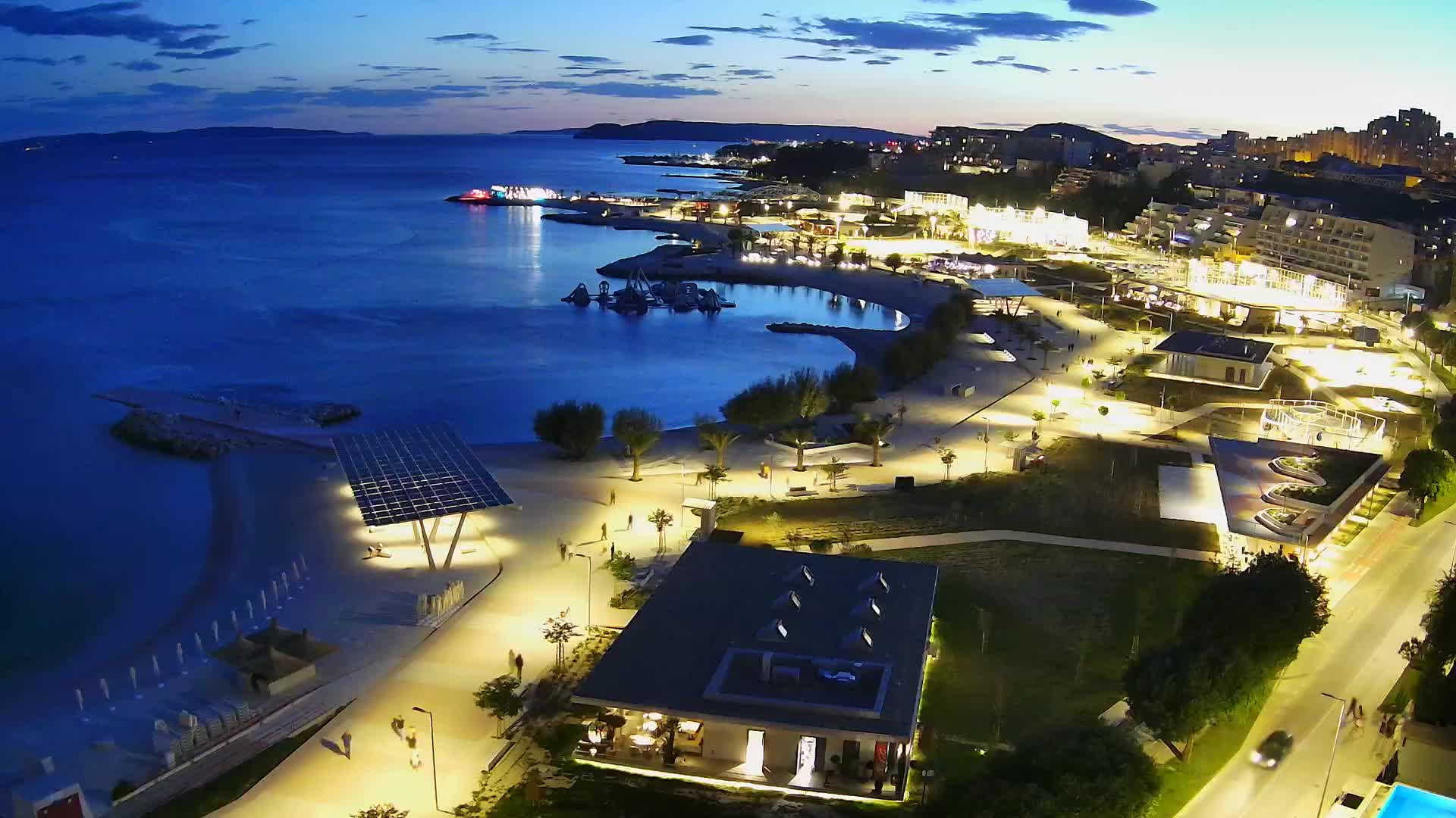 Split – Prenova platoja Žnjan