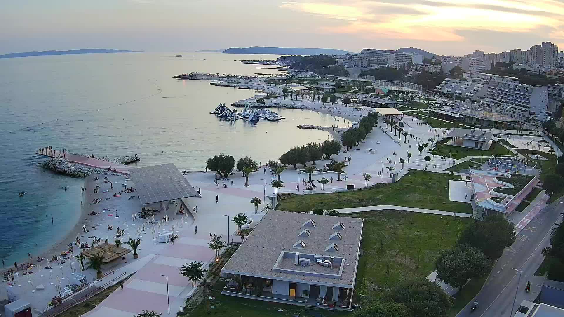 Split – Prenova platoja Žnjan