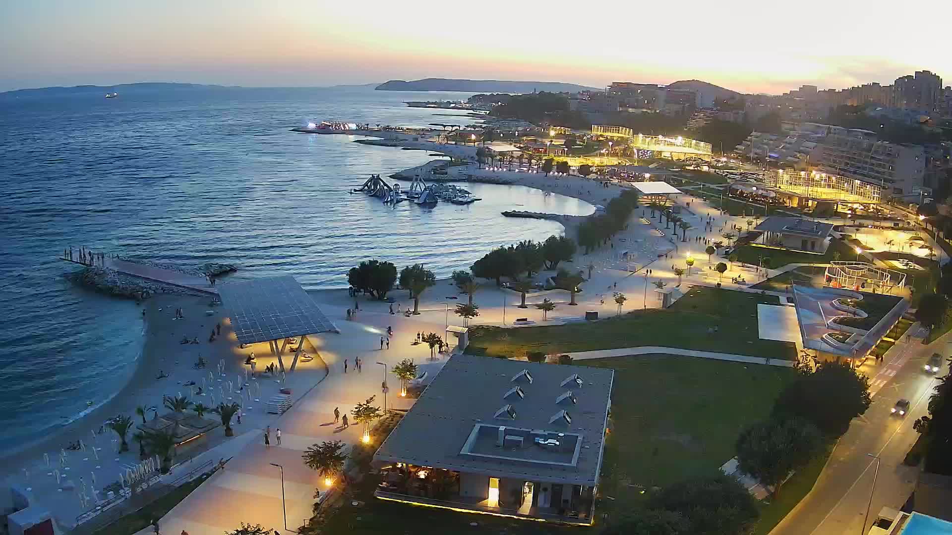 Split – Prenova platoja Žnjan