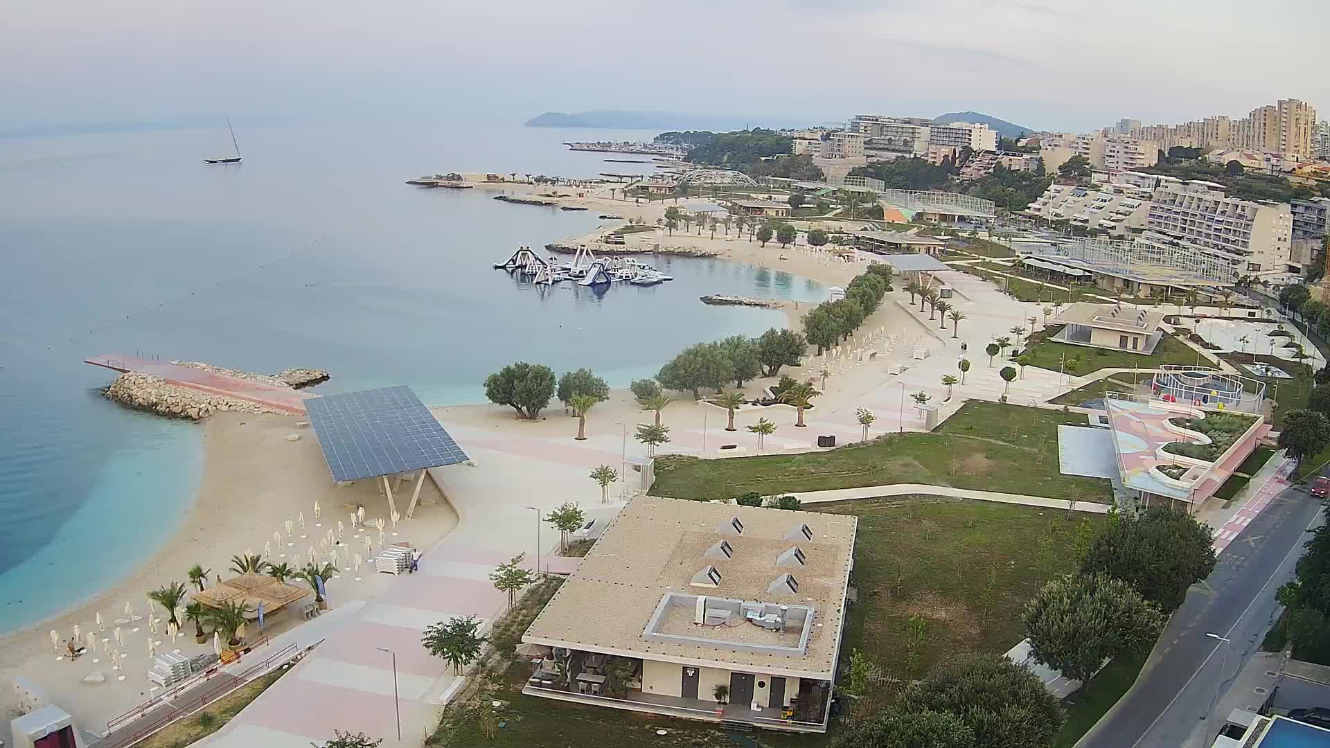 Split – Prenova platoja Žnjan