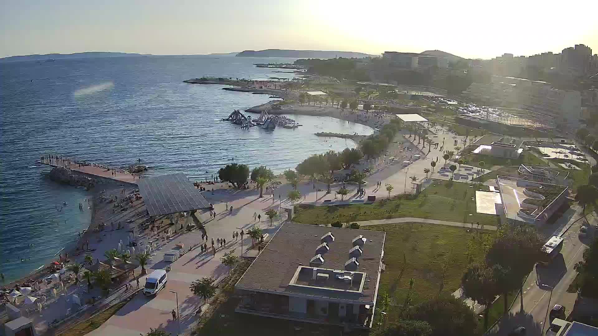 Split – Prenova platoja Žnjan