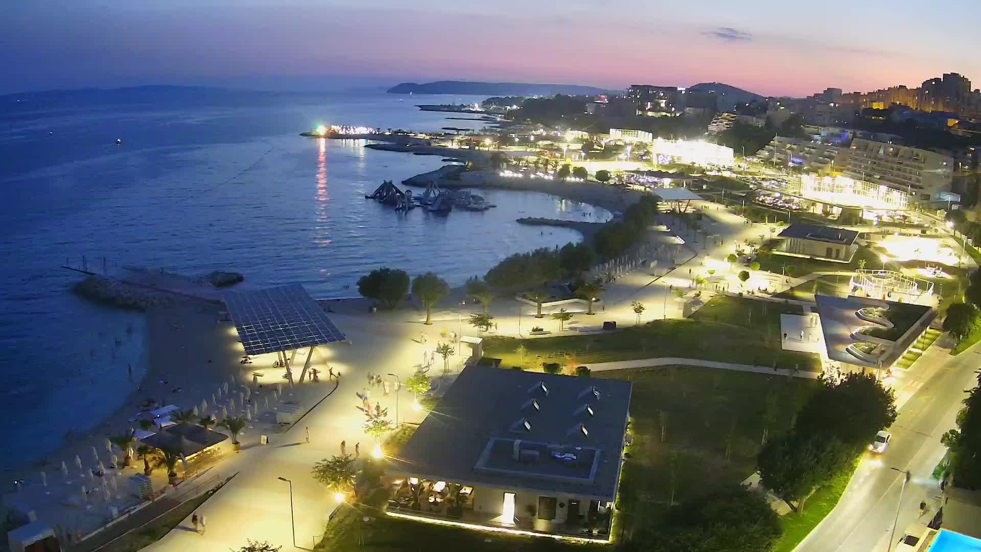 Split – Prenova platoja Žnjan