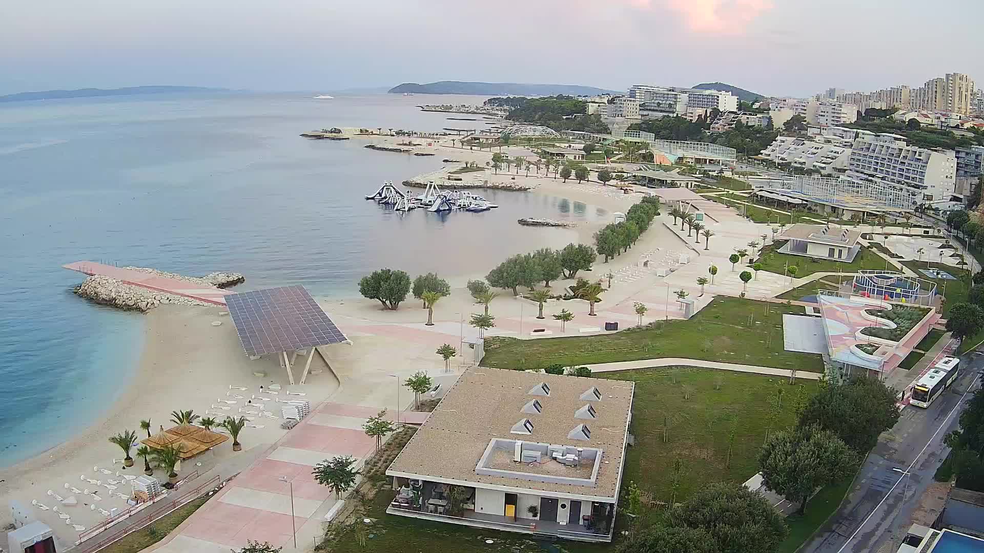 Split – Prenova platoja Žnjan
