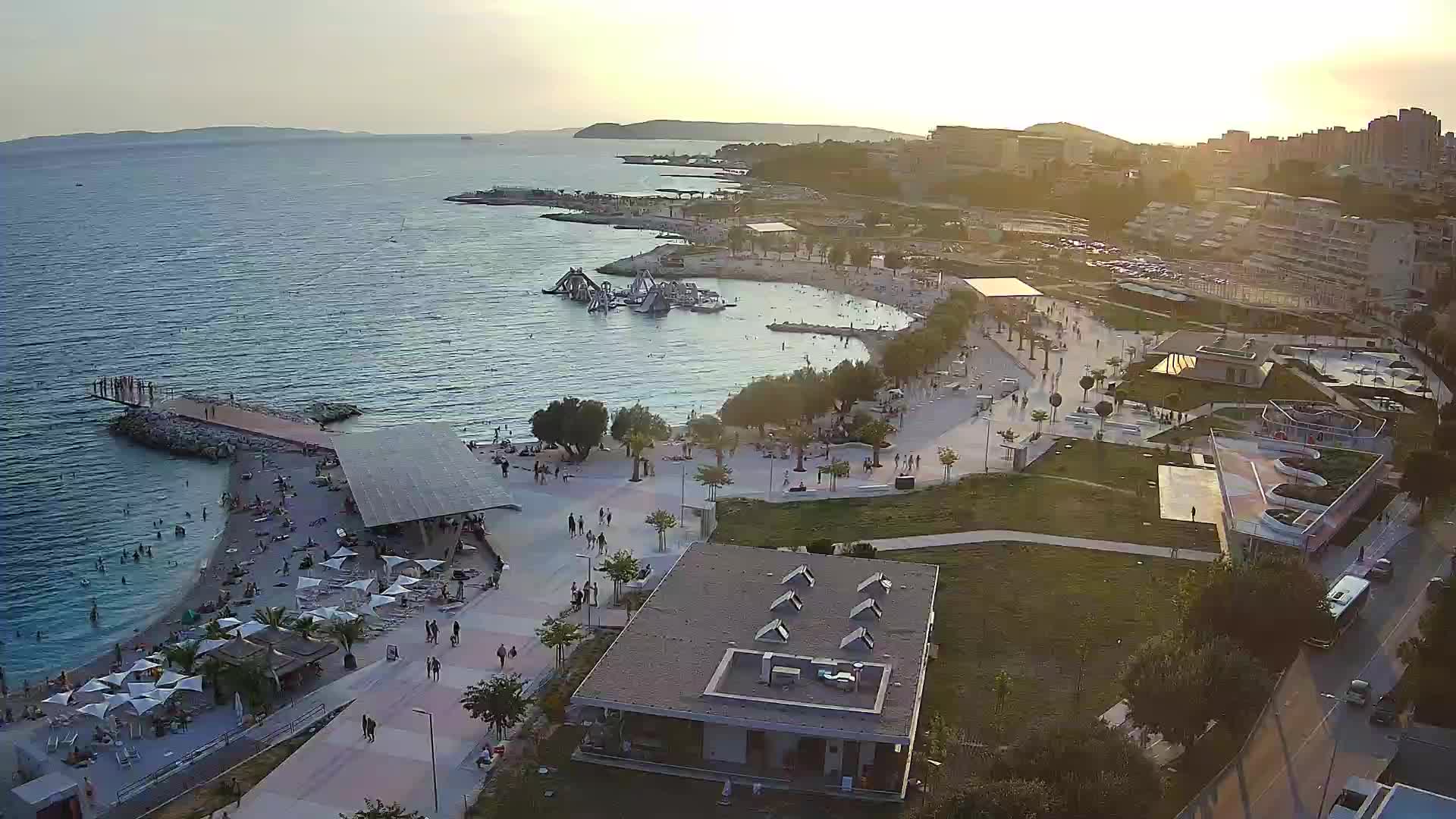 Split – Prenova platoja Žnjan