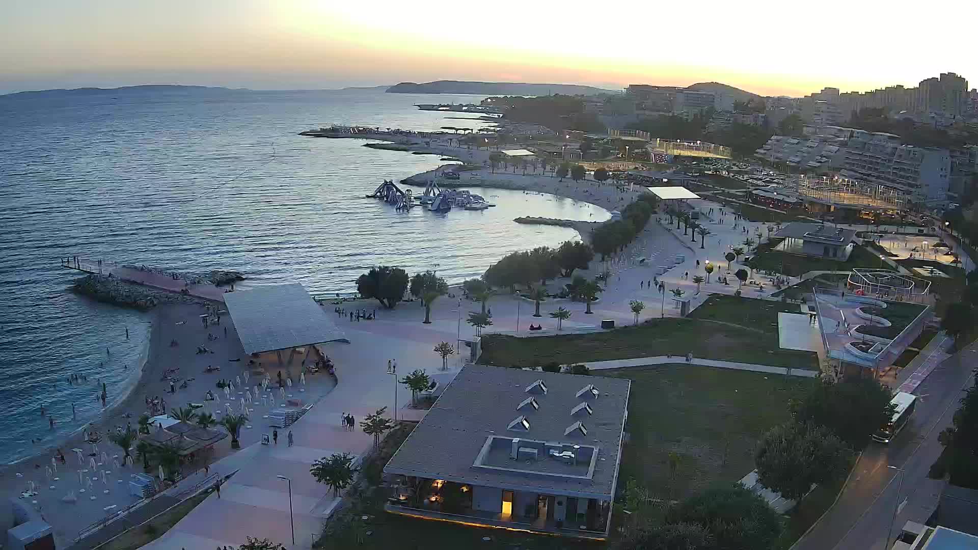Split – Prenova platoja Žnjan