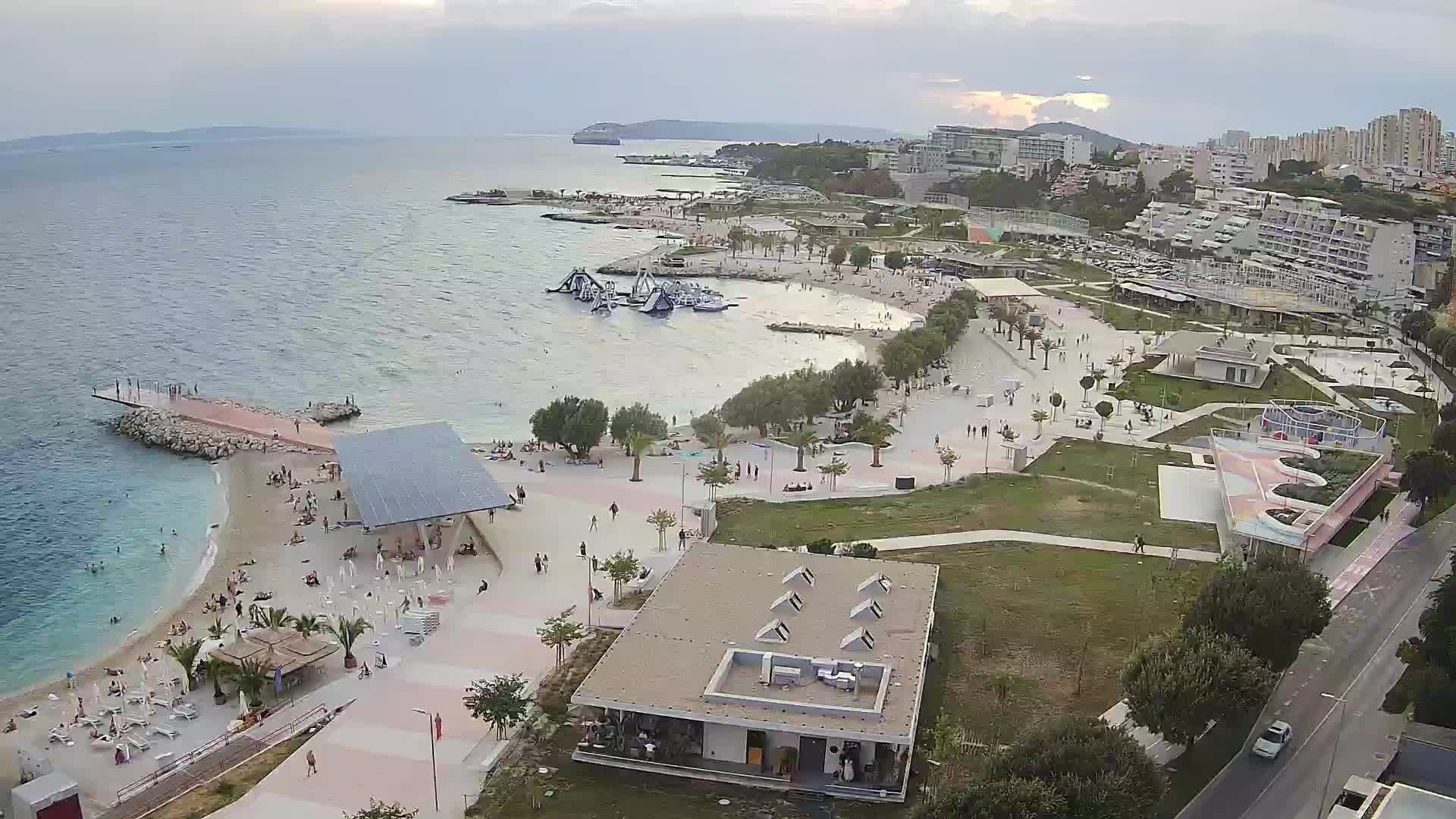 Split – Prenova platoja Žnjan
