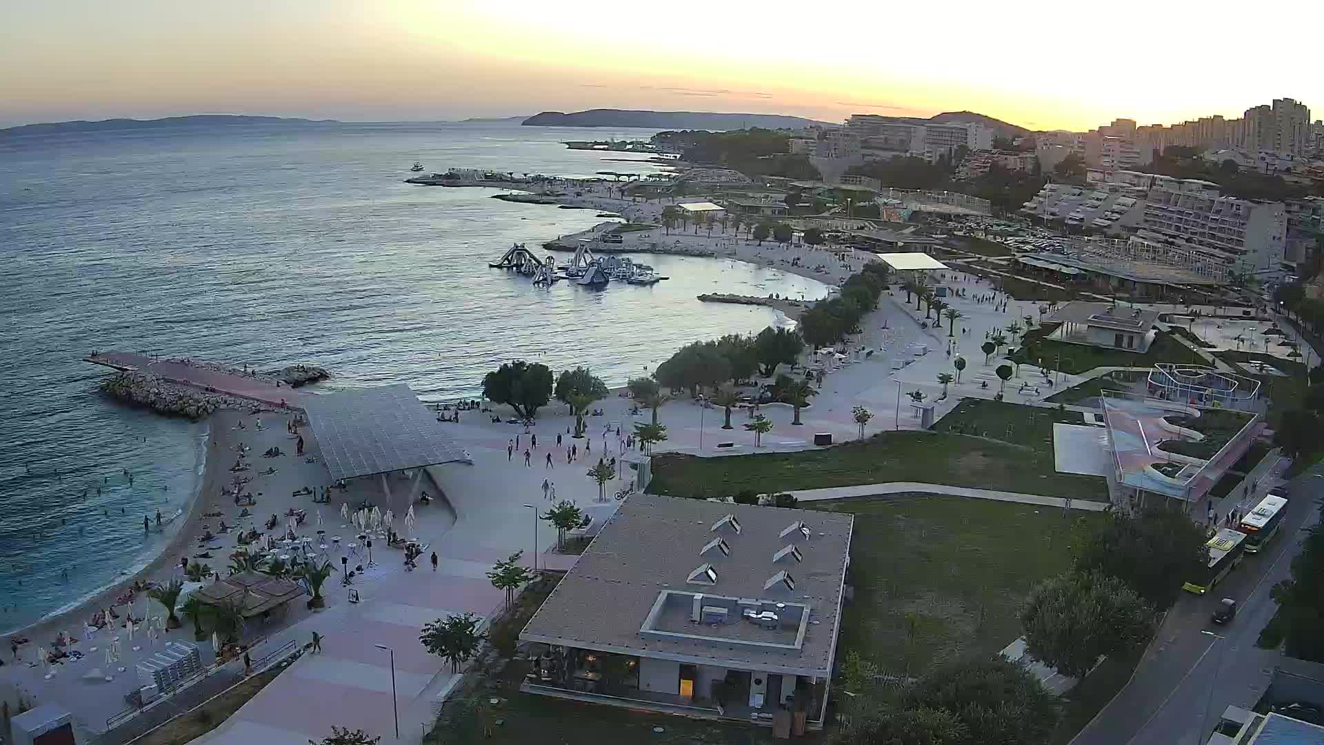 Split – Prenova platoja Žnjan