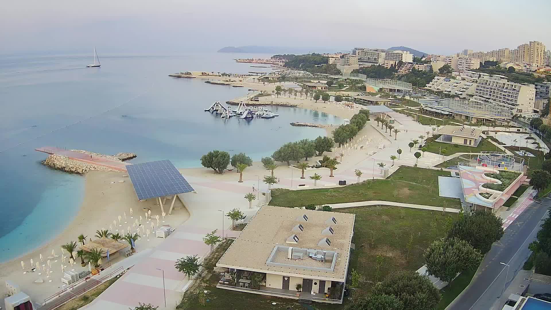 Split – Prenova platoja Žnjan