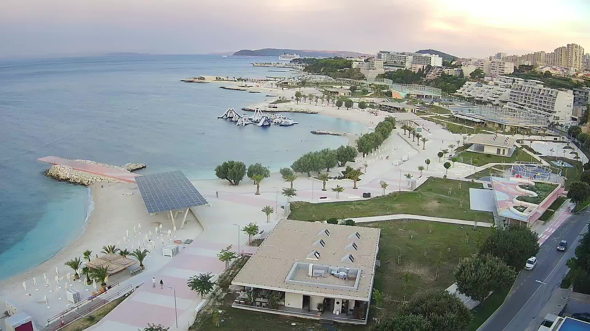Split – Prenova platoja Žnjan