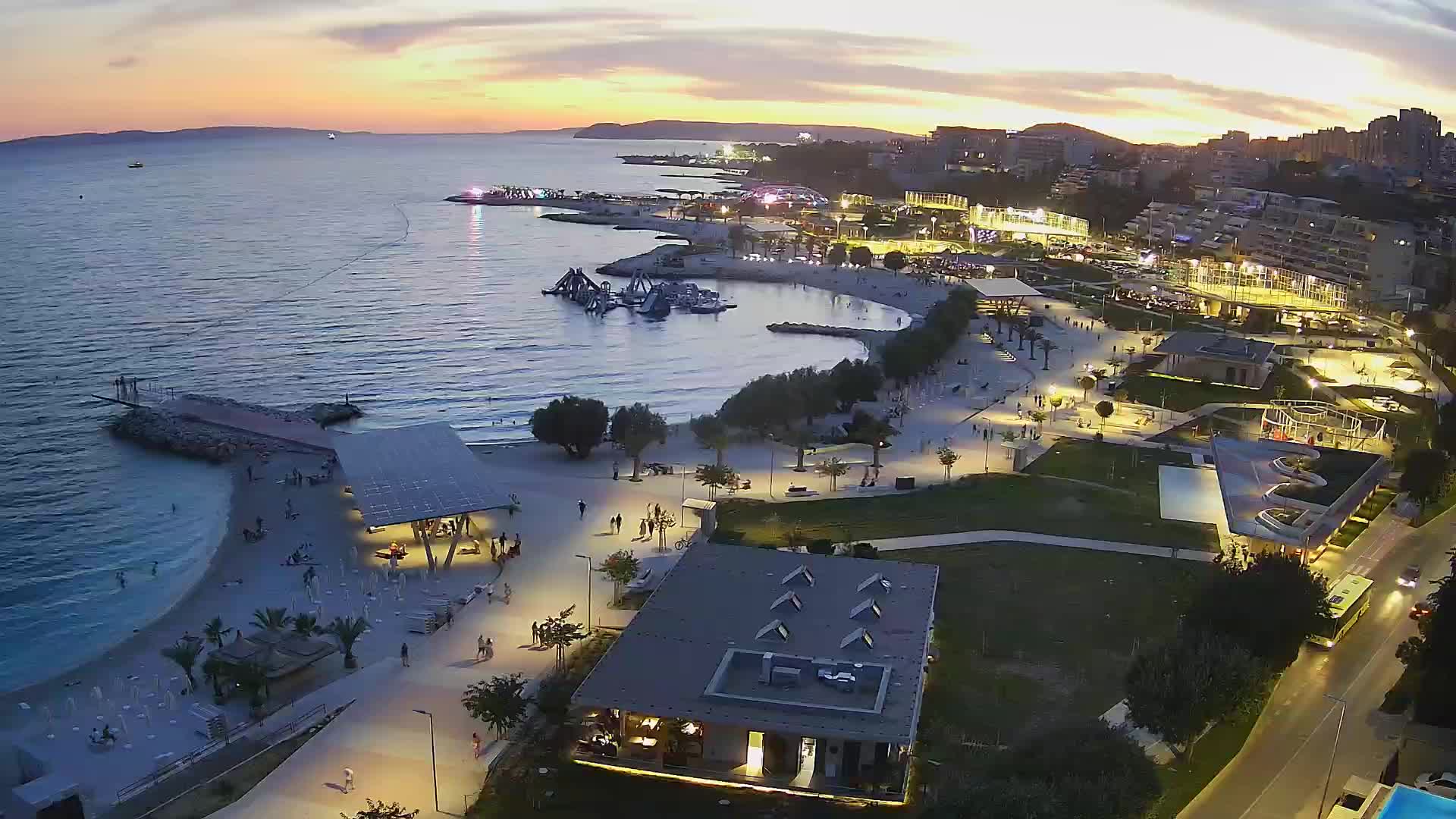 Split – Prenova platoja Žnjan