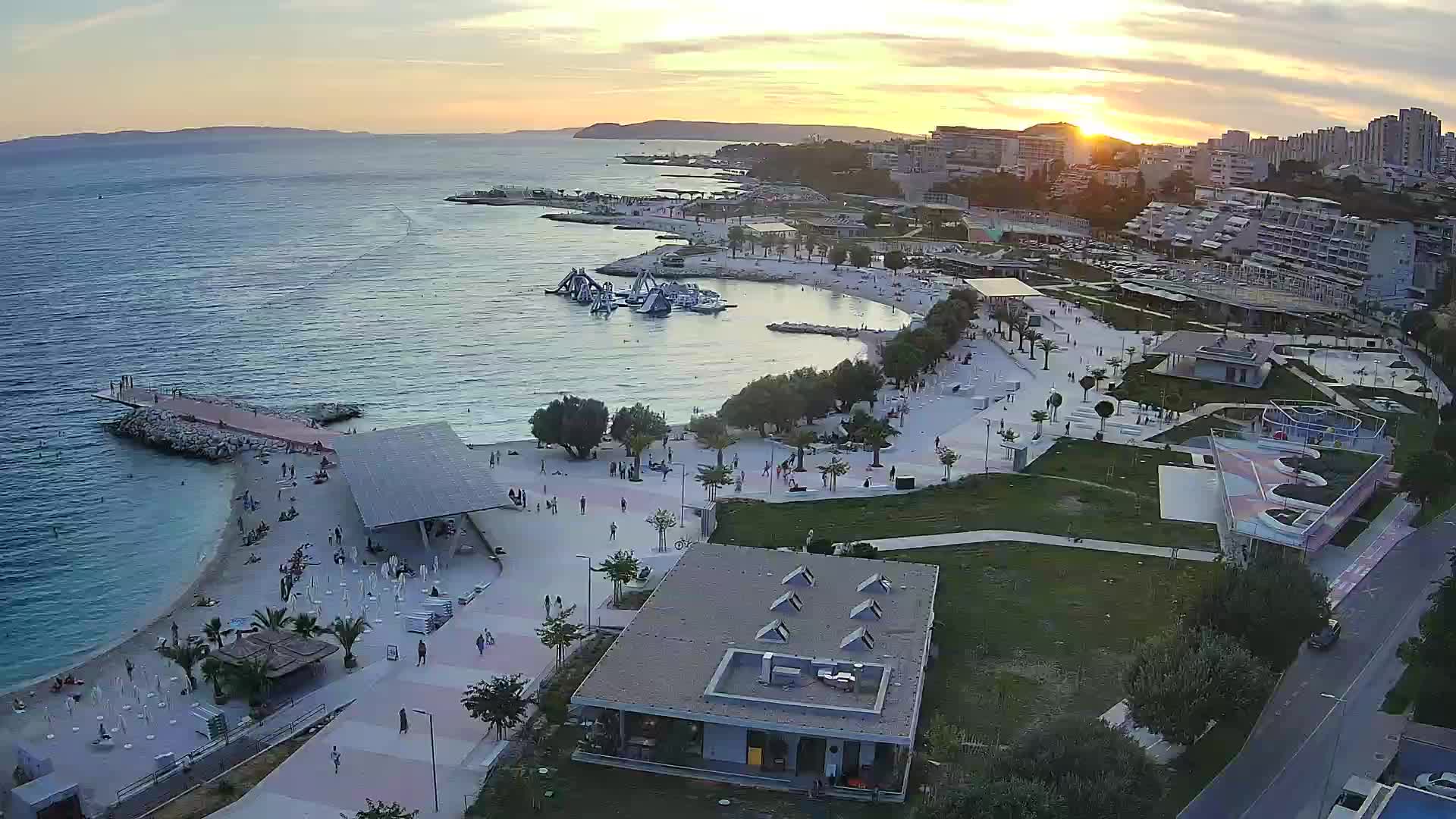 Split – Prenova platoja Žnjan
