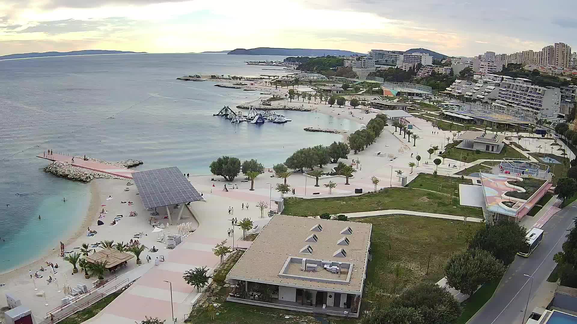 Split – Prenova platoja Žnjan
