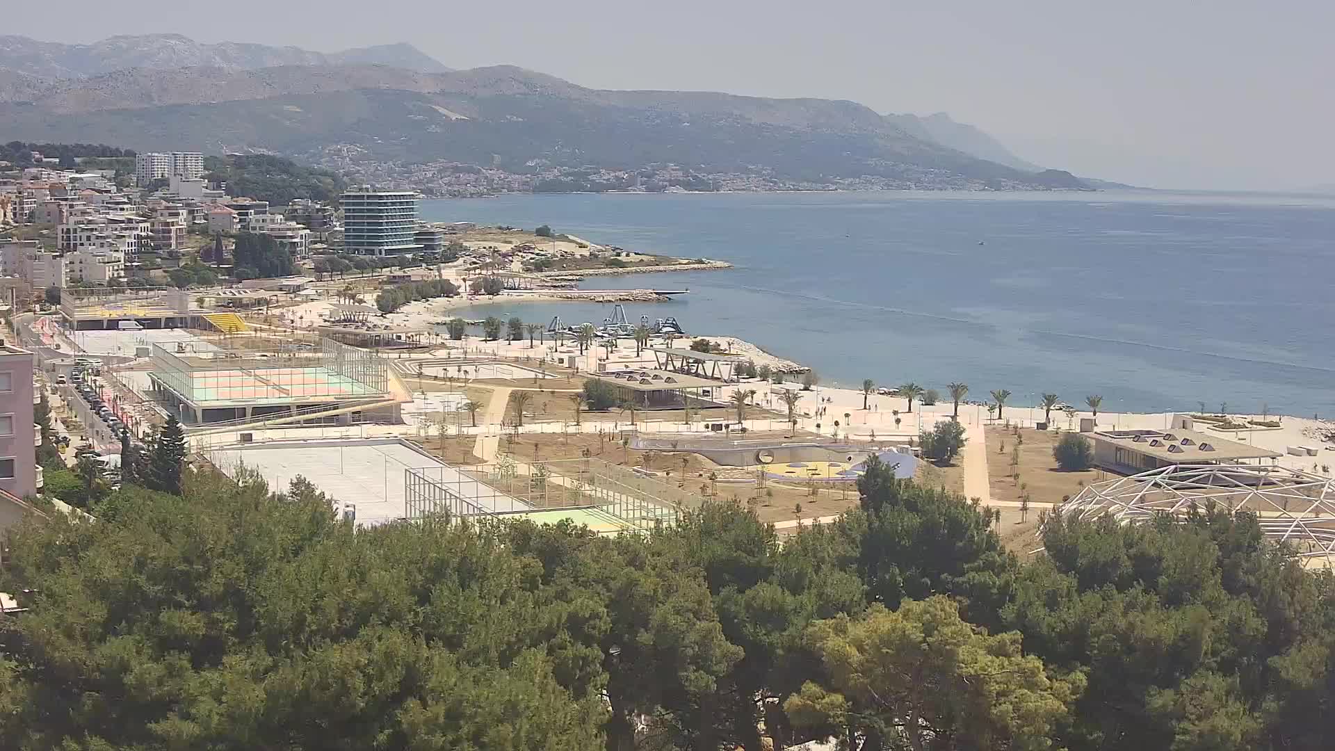 Plaža Žnjan in športni objekti – Split