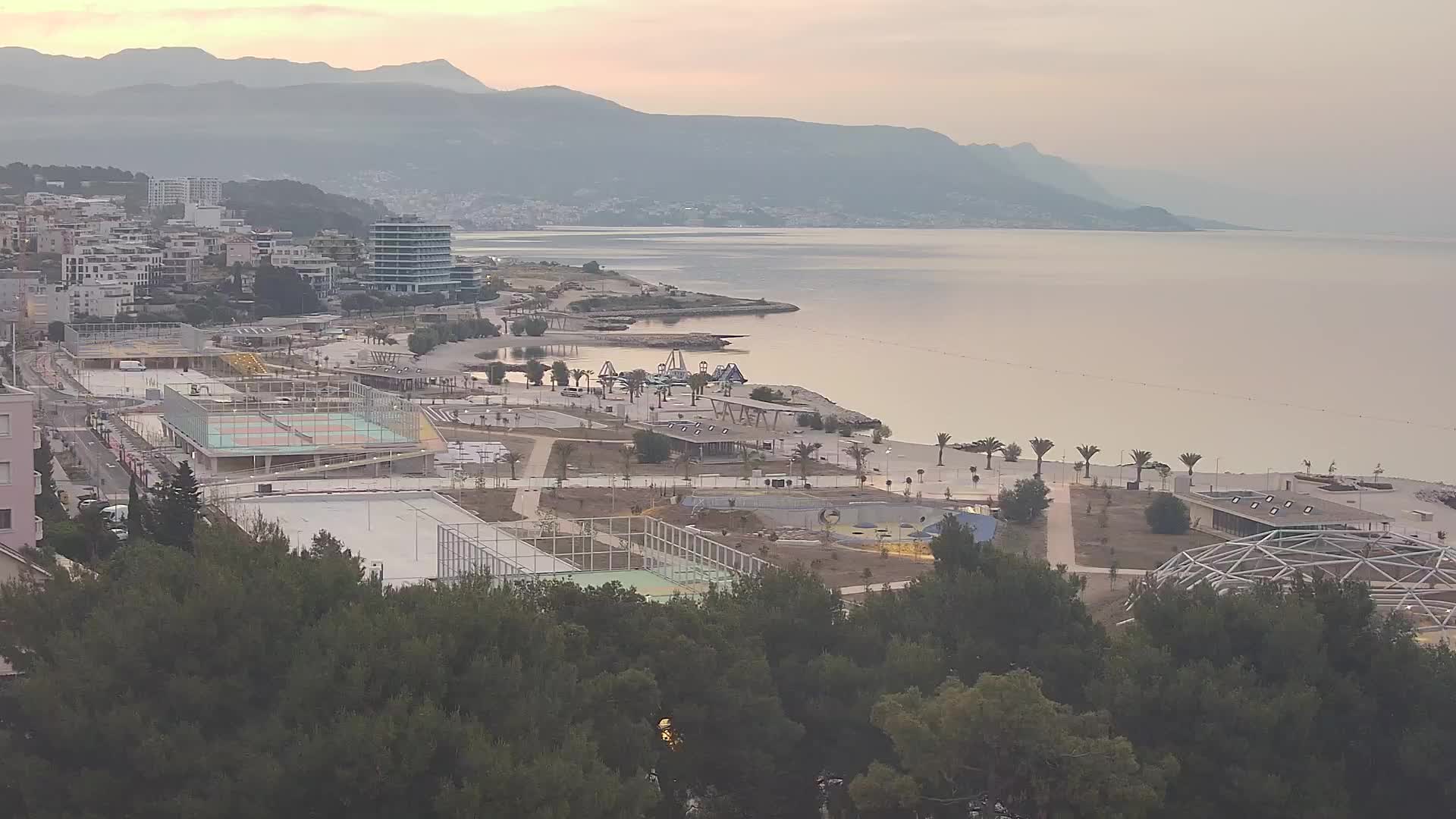 Playa Žnjan e instalaciones deportivas – Split