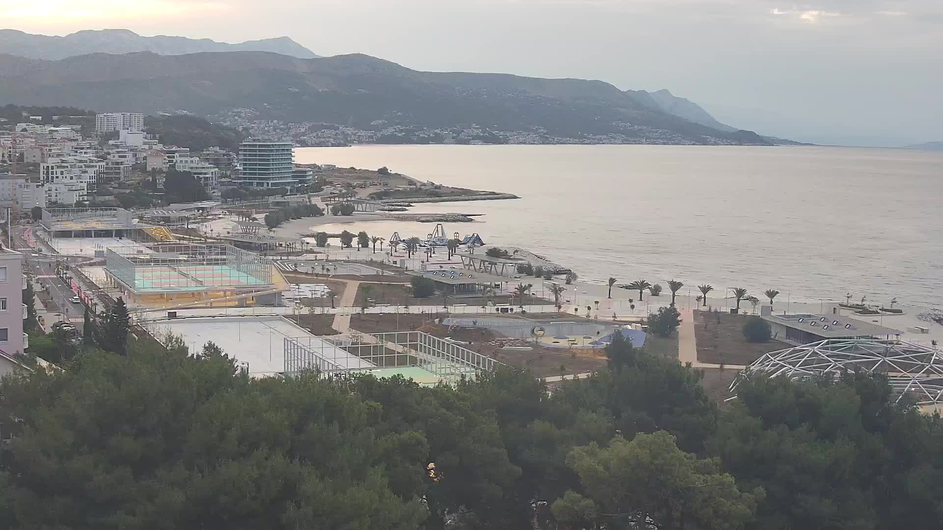 Plaža Žnjan in športni objekti – Split