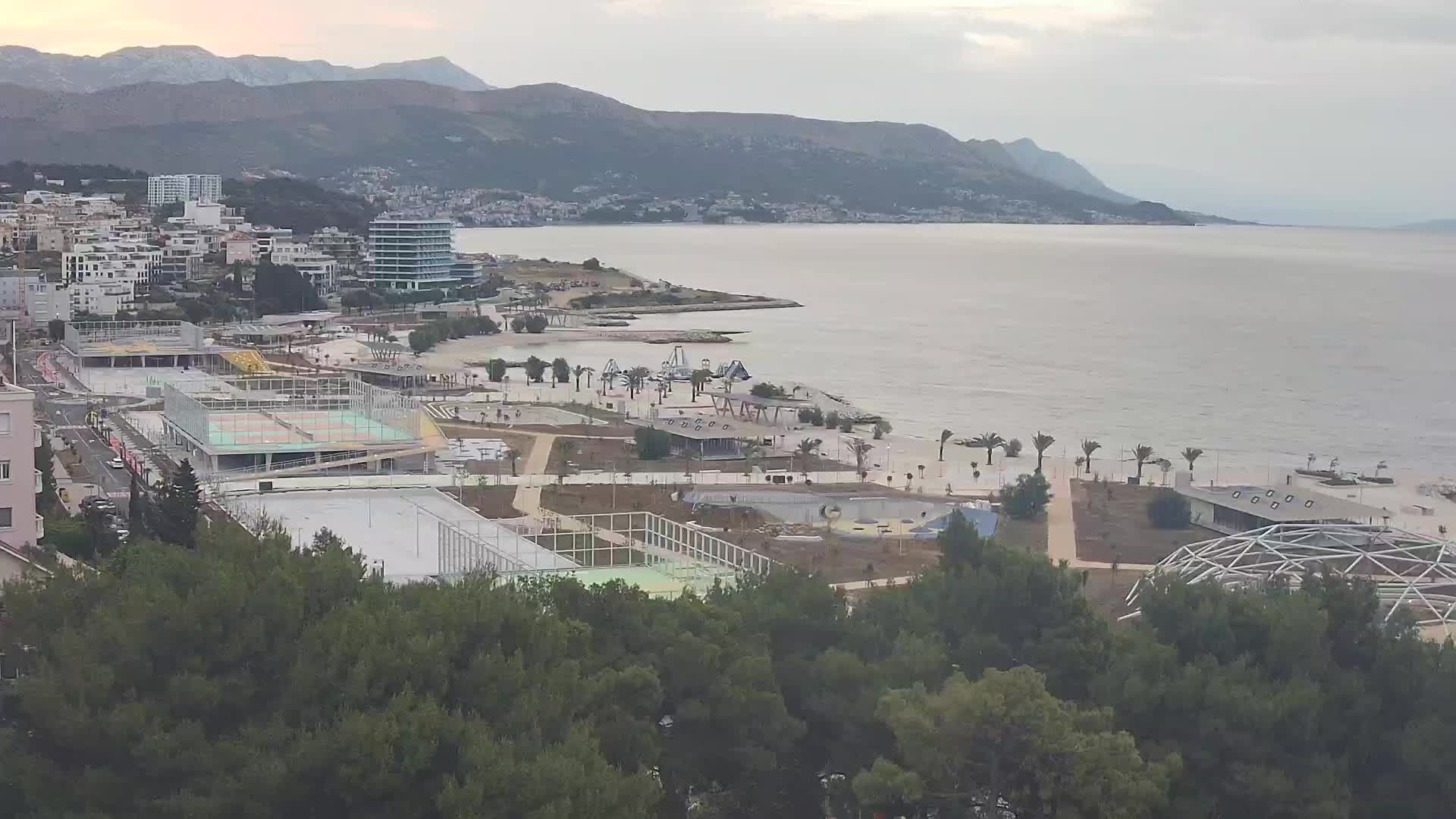 Plage Žnjan et installations sportives – Split