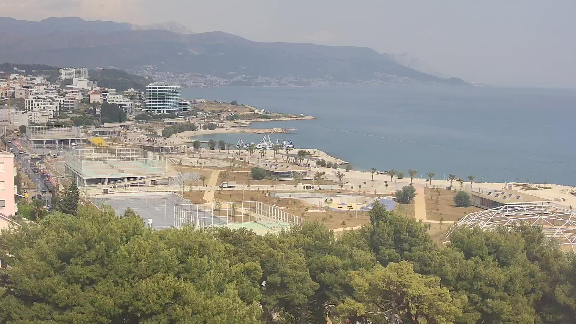 Playa Žnjan e instalaciones deportivas – Split