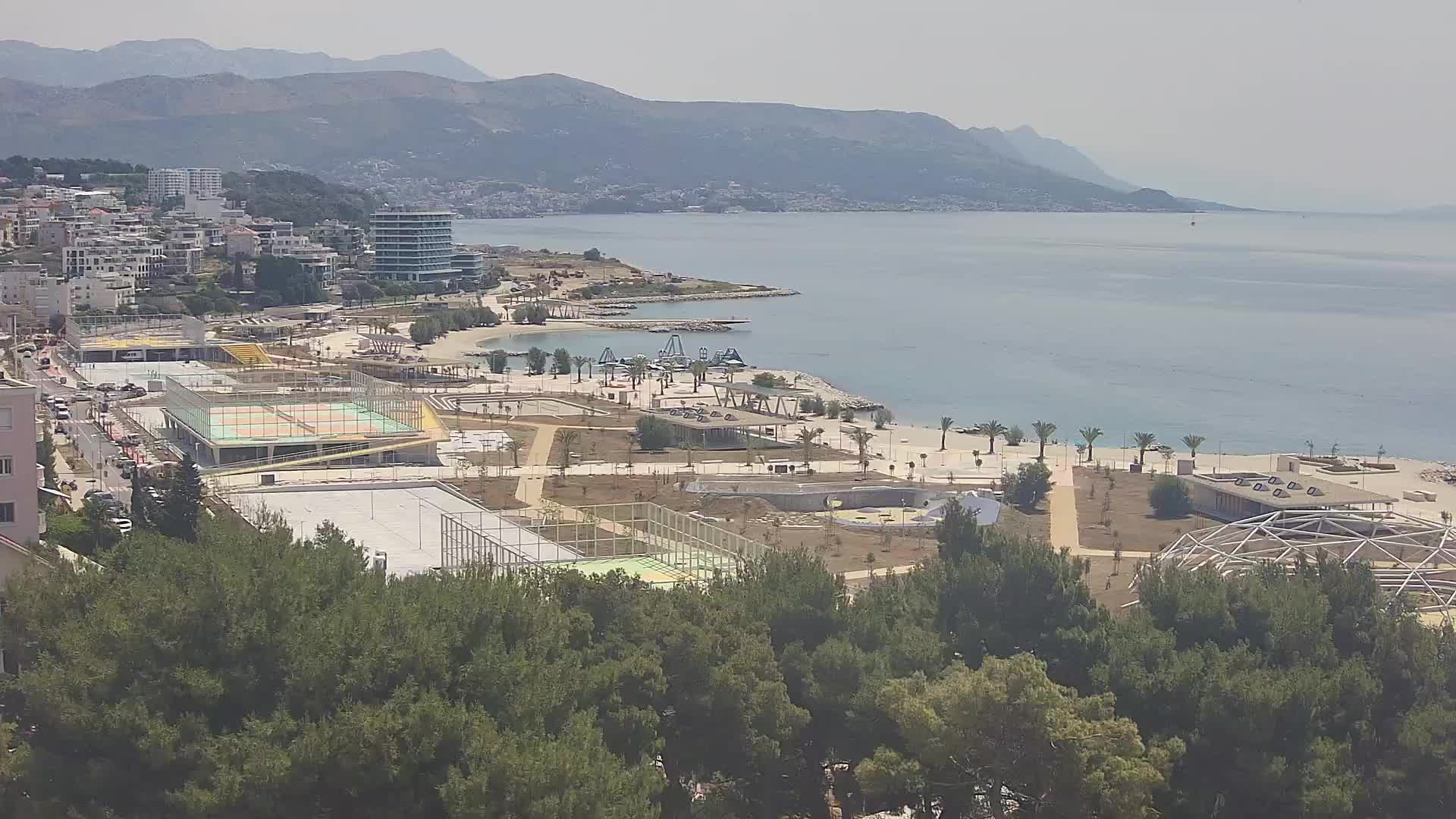 Plaža Žnjan in športni objekti – Split
