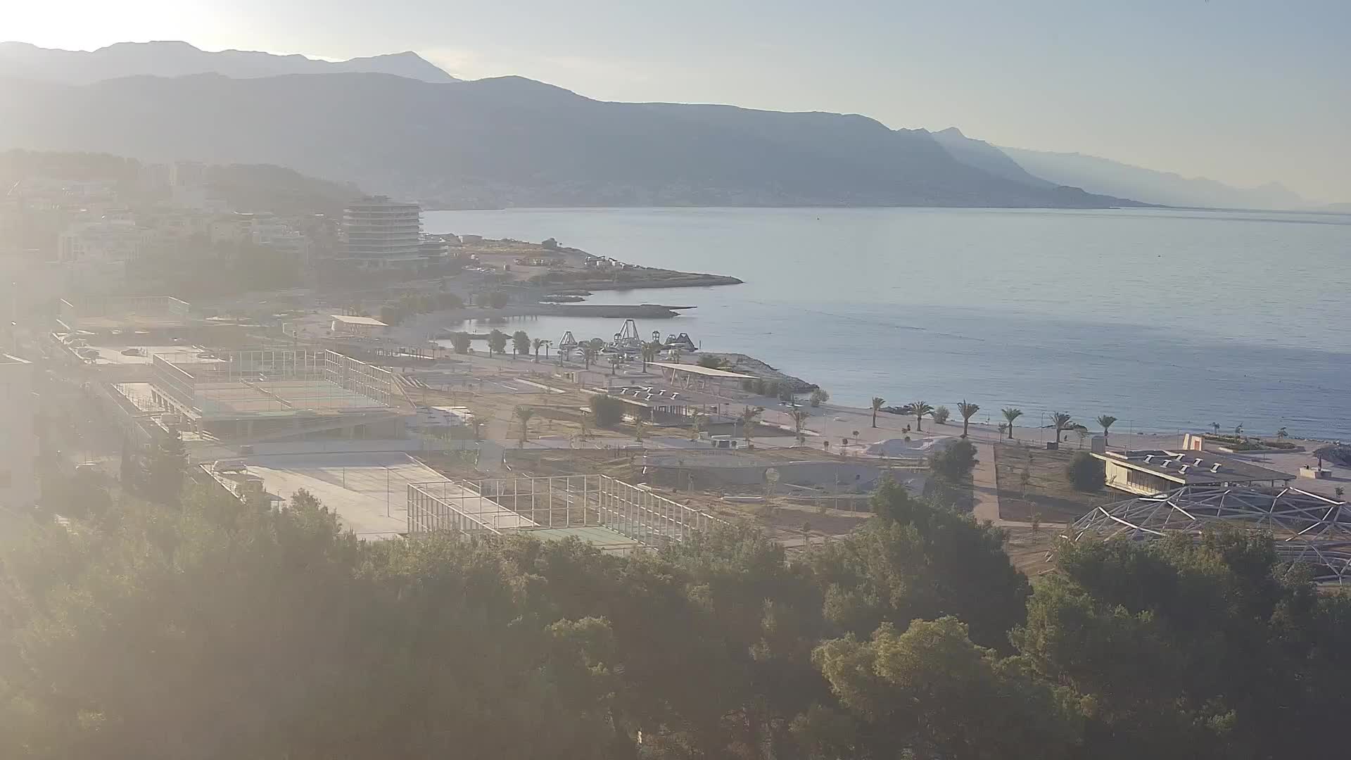 Plaža Žnjan in športni objekti – Split