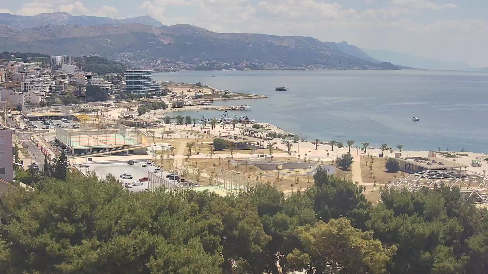 Playa Žnjan e instalaciones deportivas – Split