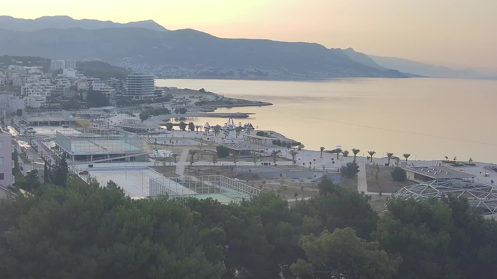 Playa Žnjan e instalaciones deportivas – Split