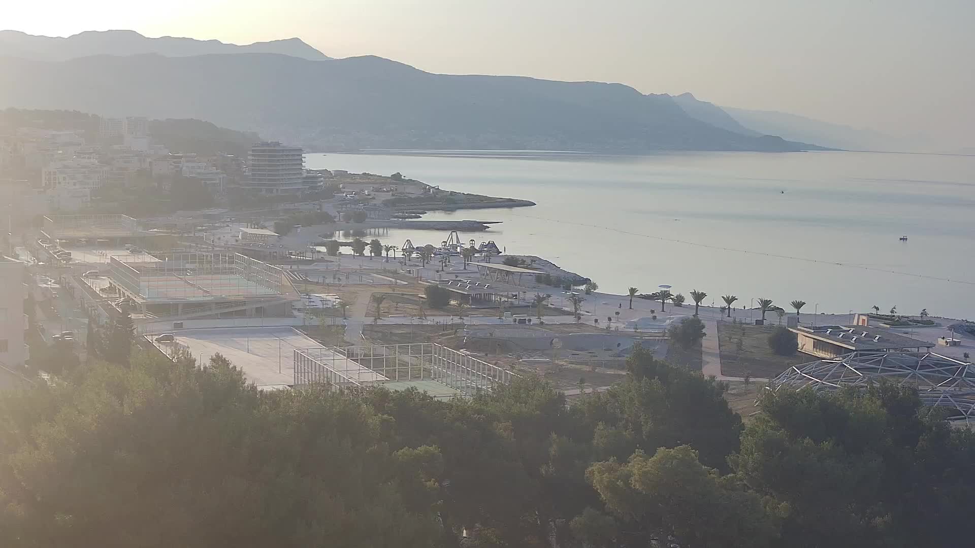 Playa Žnjan e instalaciones deportivas – Split