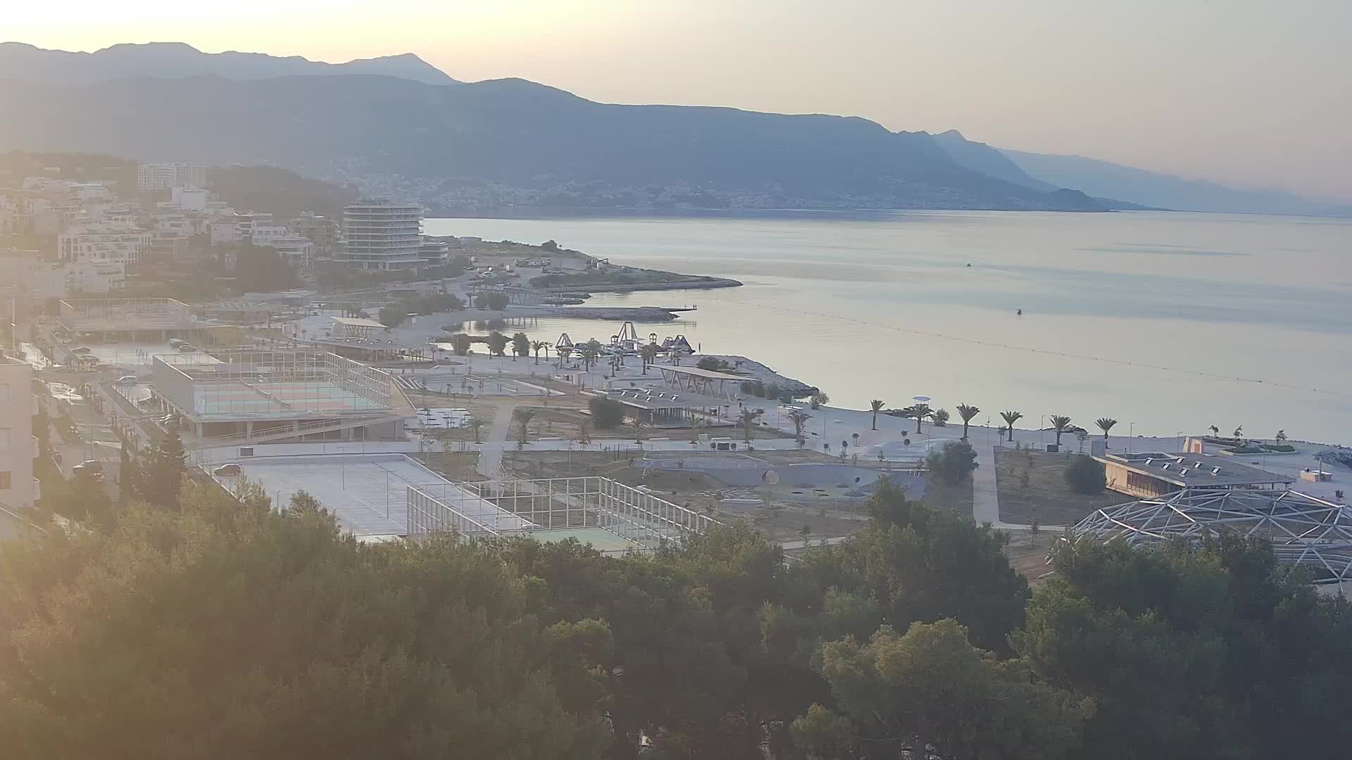 Plage Žnjan et installations sportives – Split