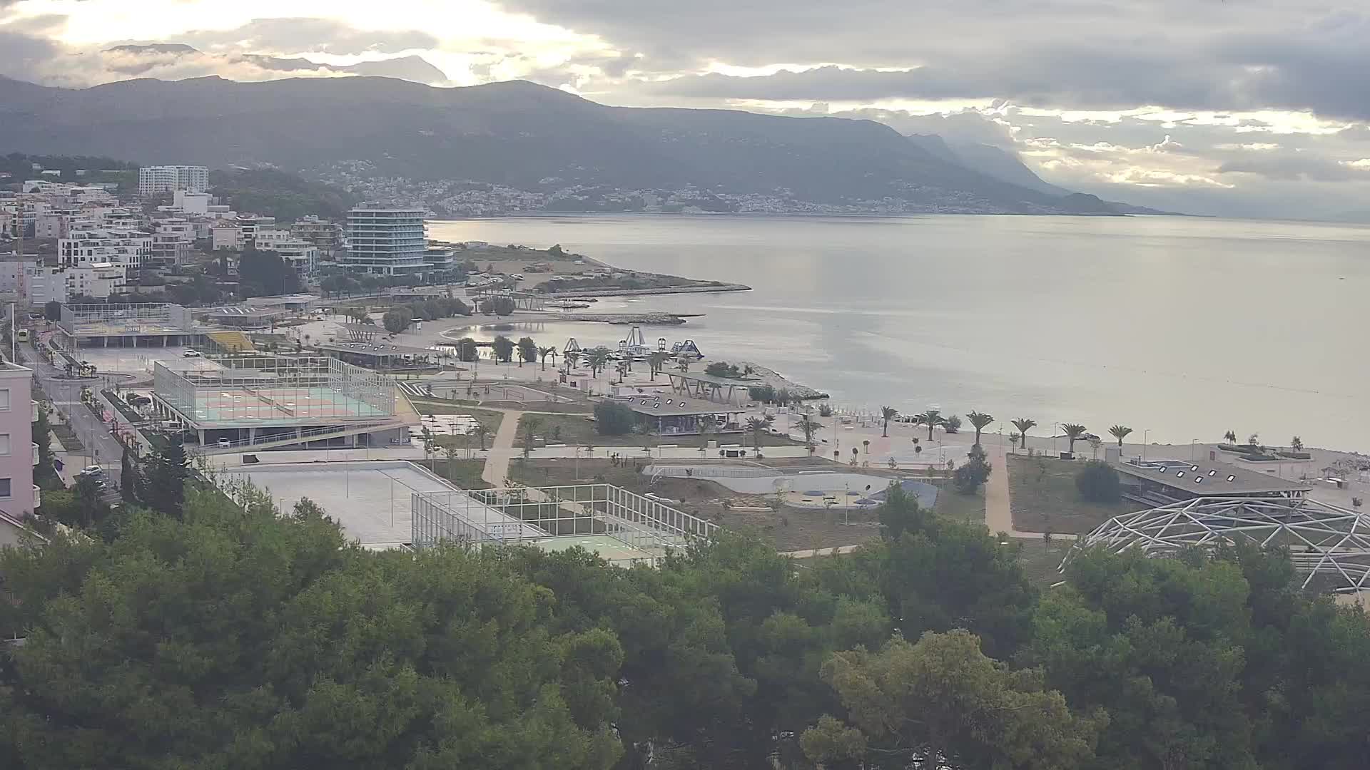Playa Žnjan e instalaciones deportivas – Split