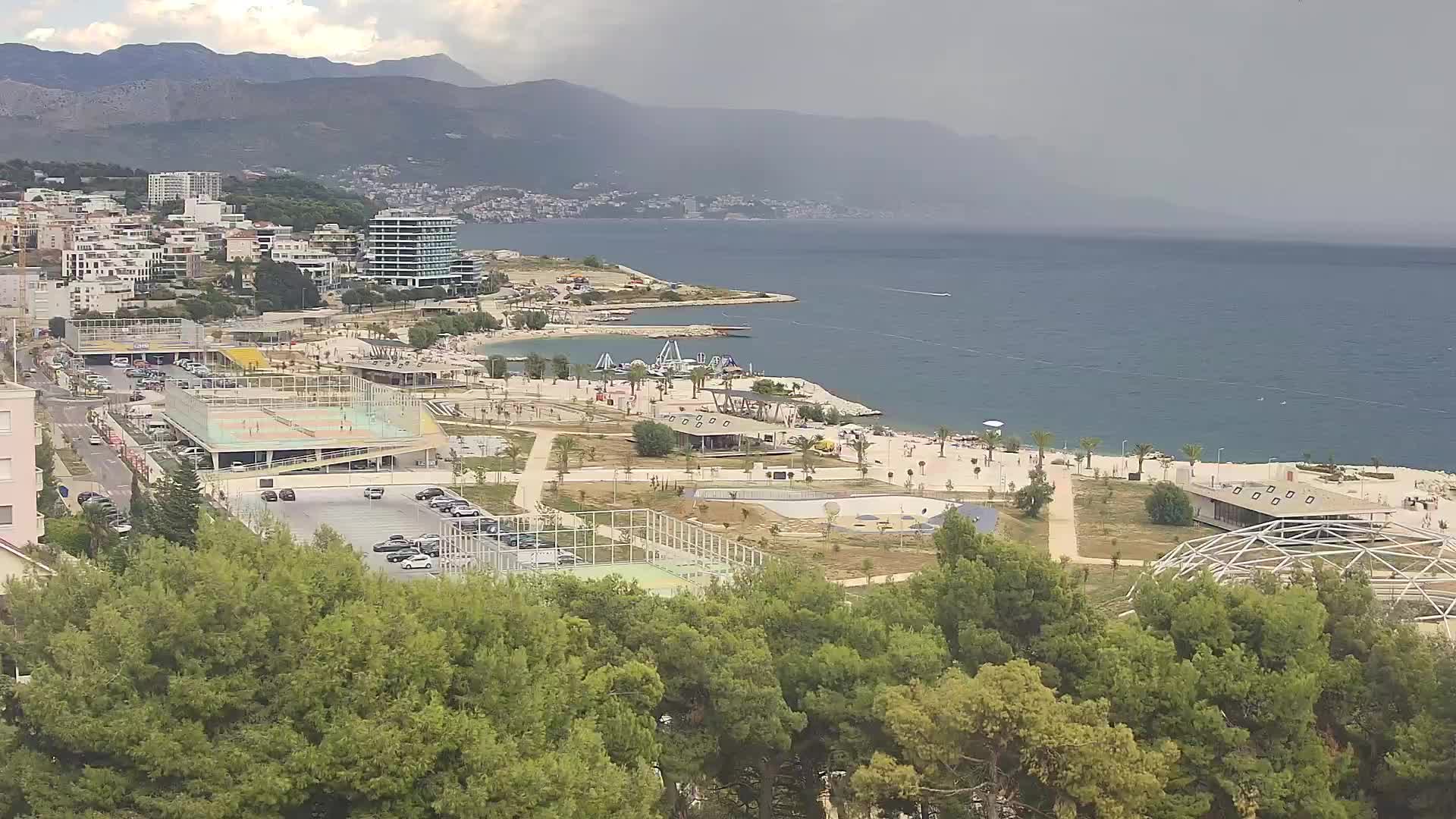 Playa Žnjan e instalaciones deportivas – Split