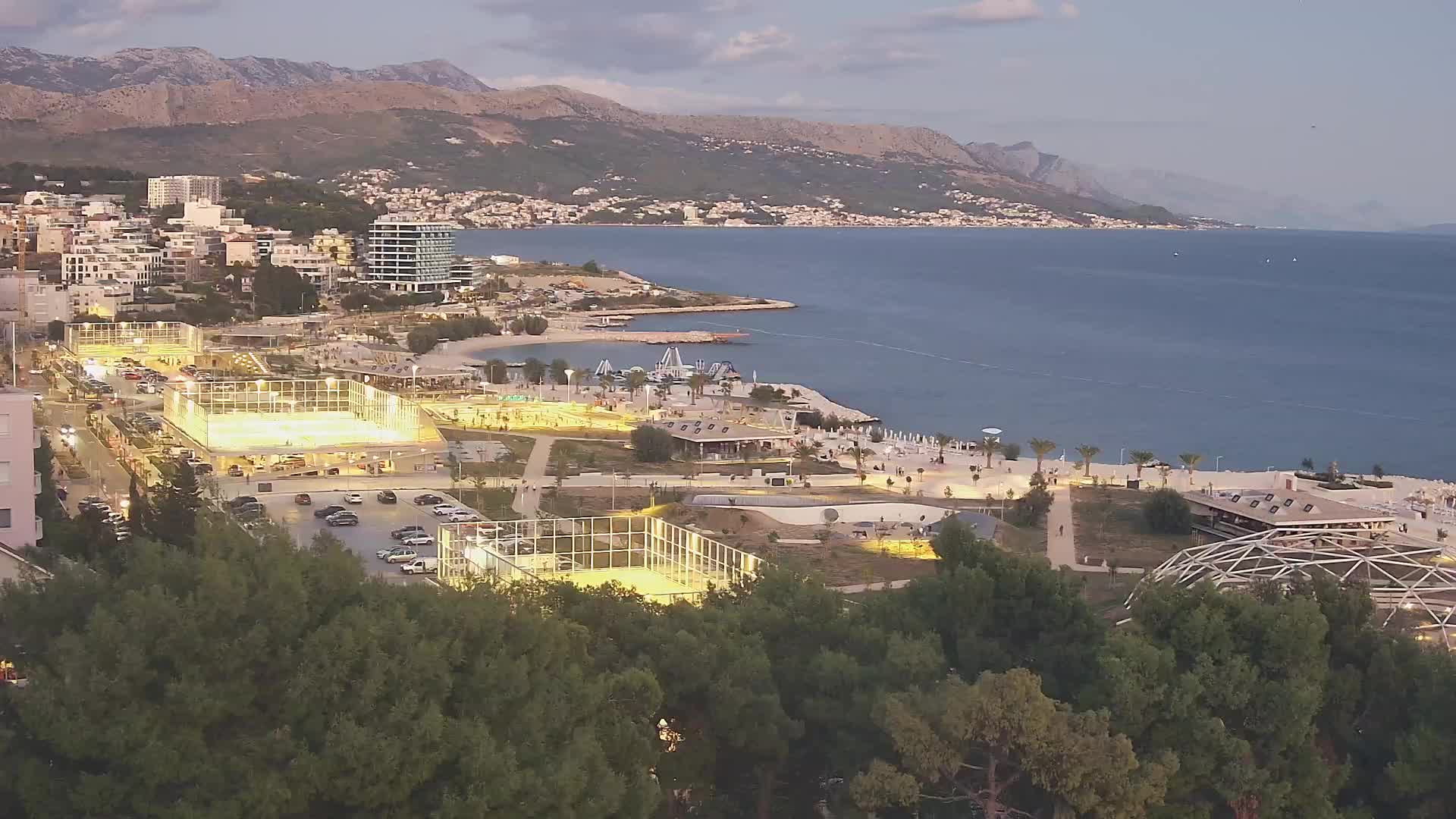 Plaža Žnjan in športni objekti – Split