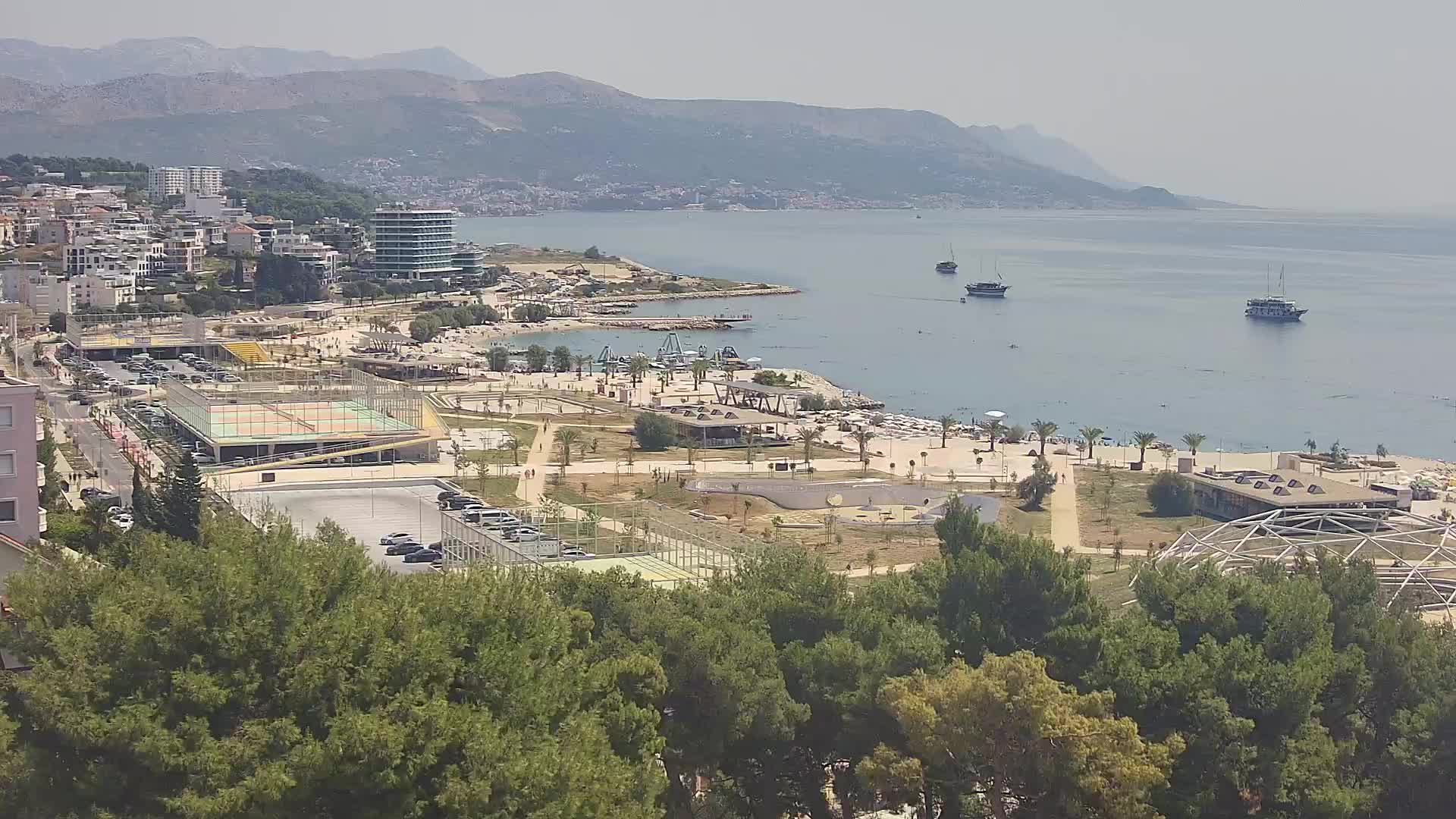 Plaža Žnjan in športni objekti – Split