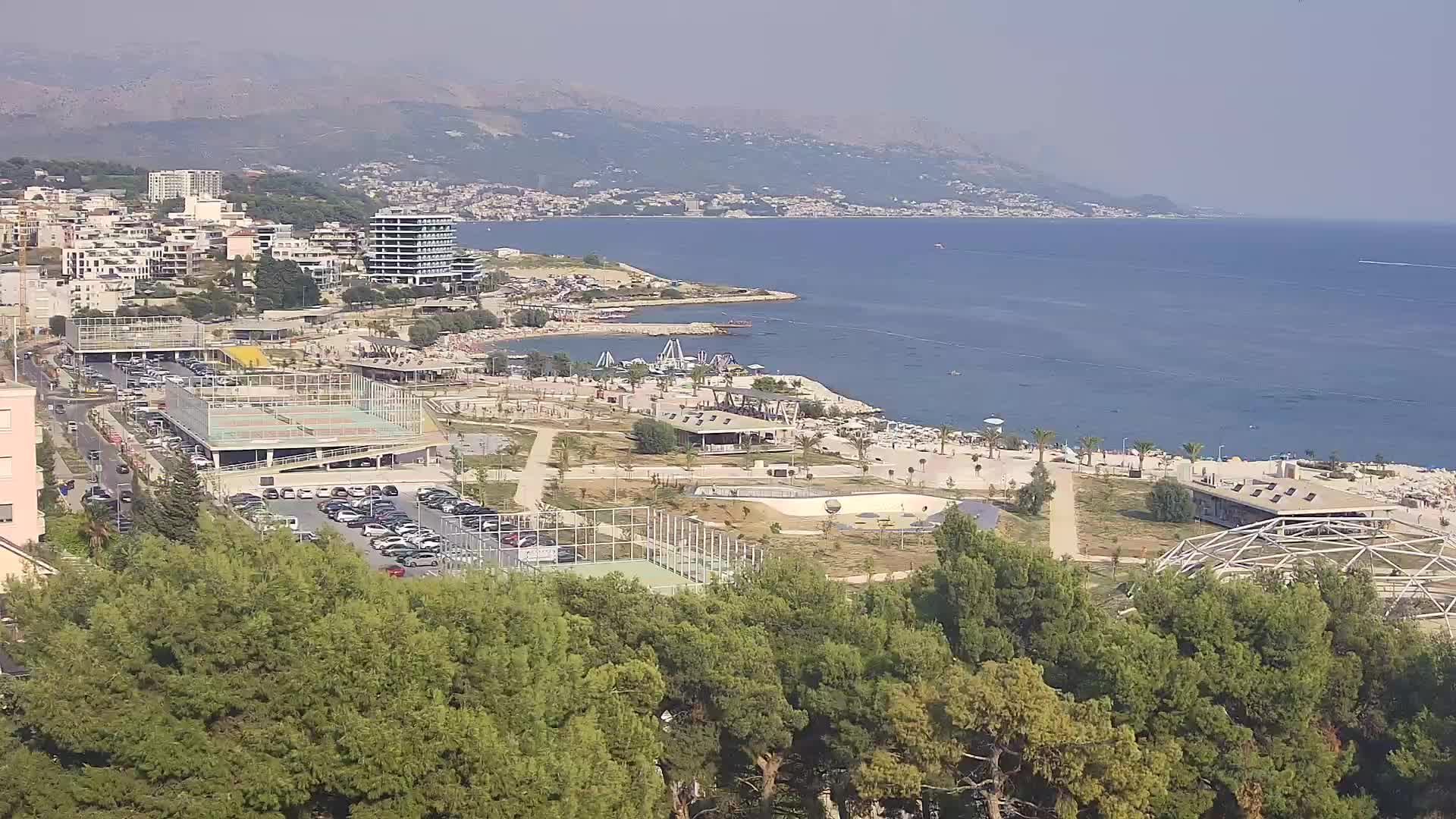 Playa Žnjan e instalaciones deportivas – Split
