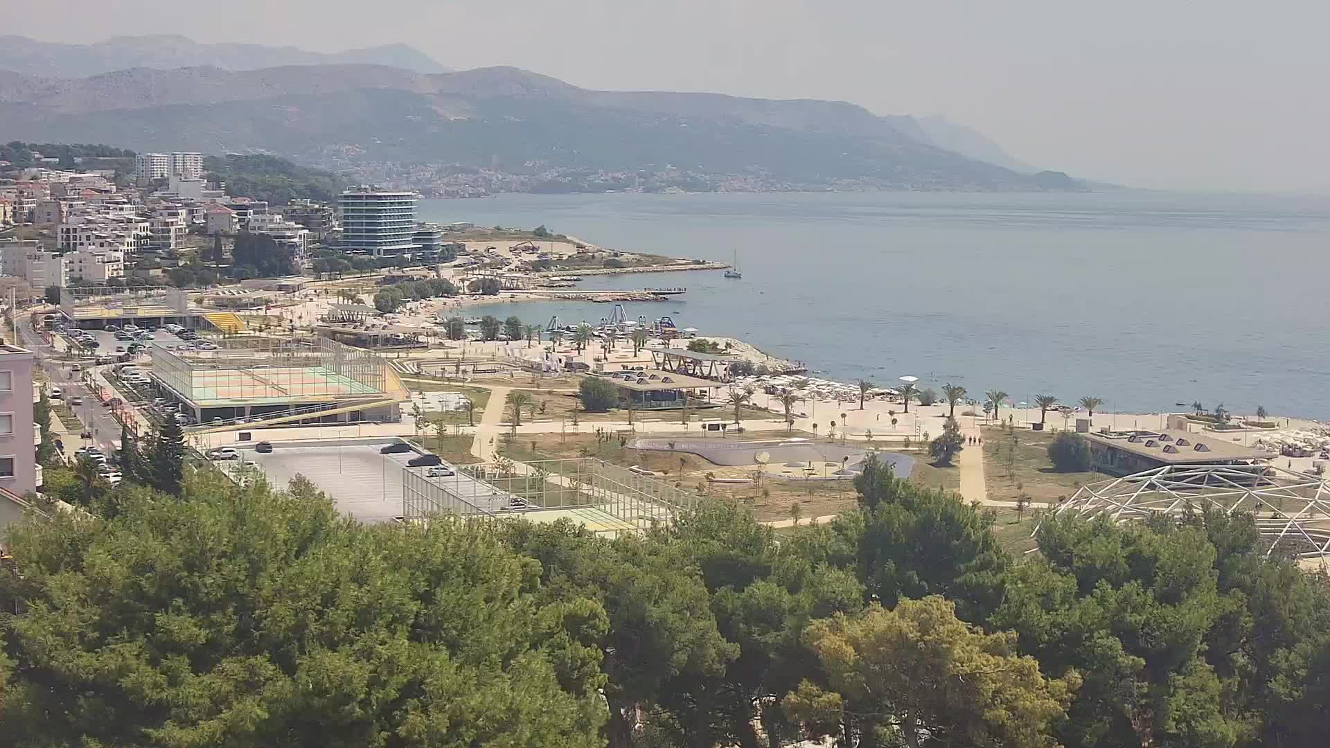 Playa Žnjan e instalaciones deportivas – Split