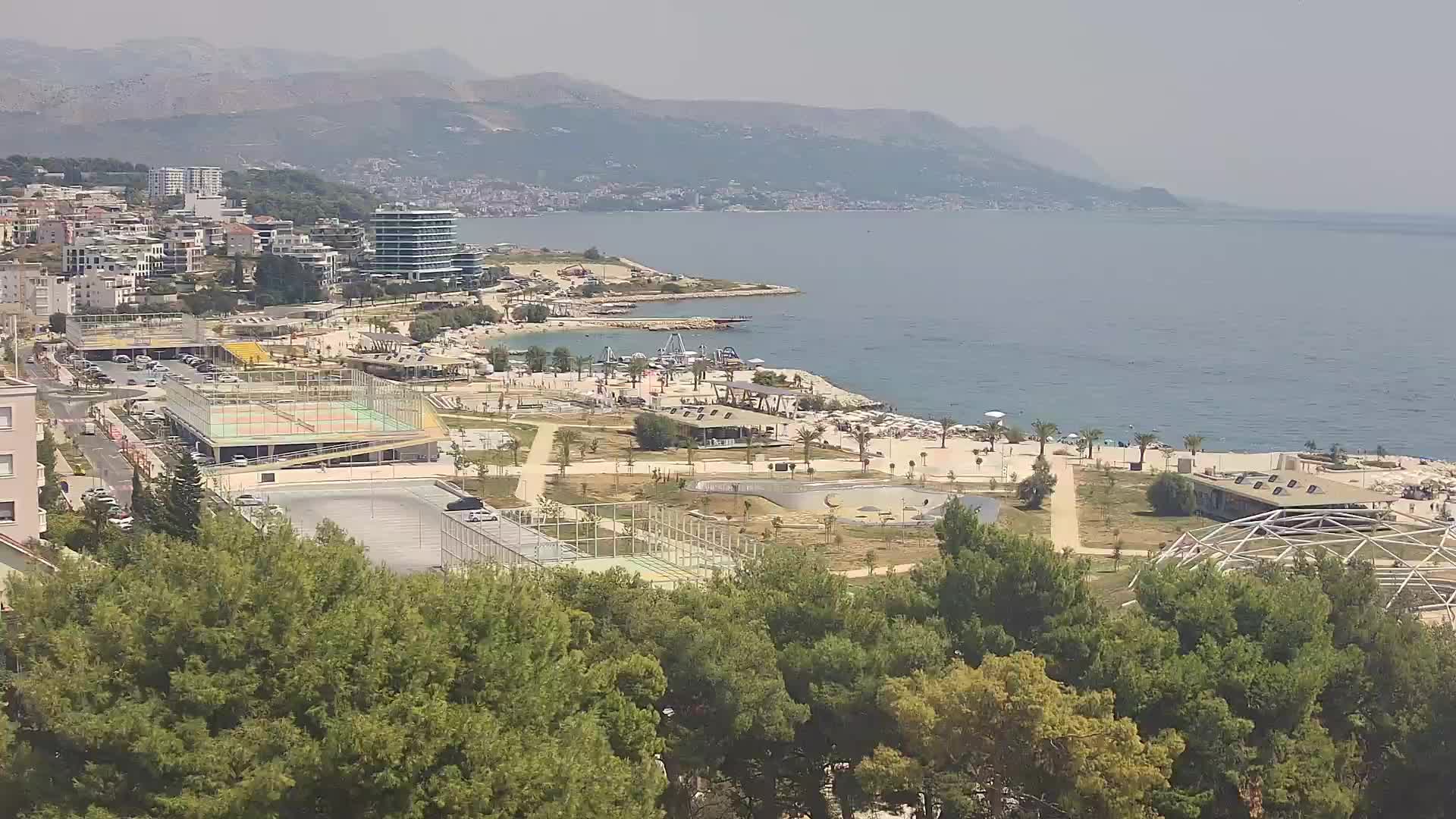 Plage Žnjan et installations sportives – Split