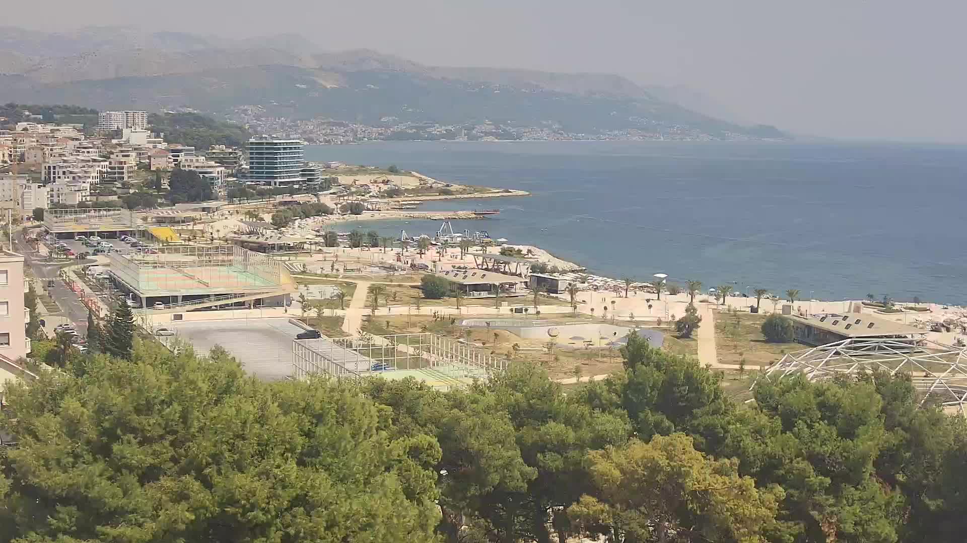 Plage Žnjan et installations sportives – Split