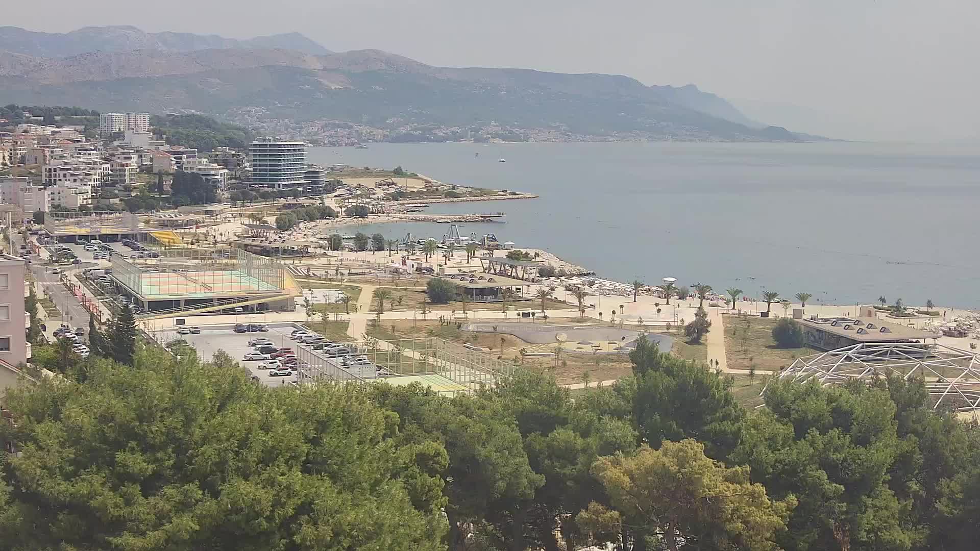 Plaža Žnjan in športni objekti – Split